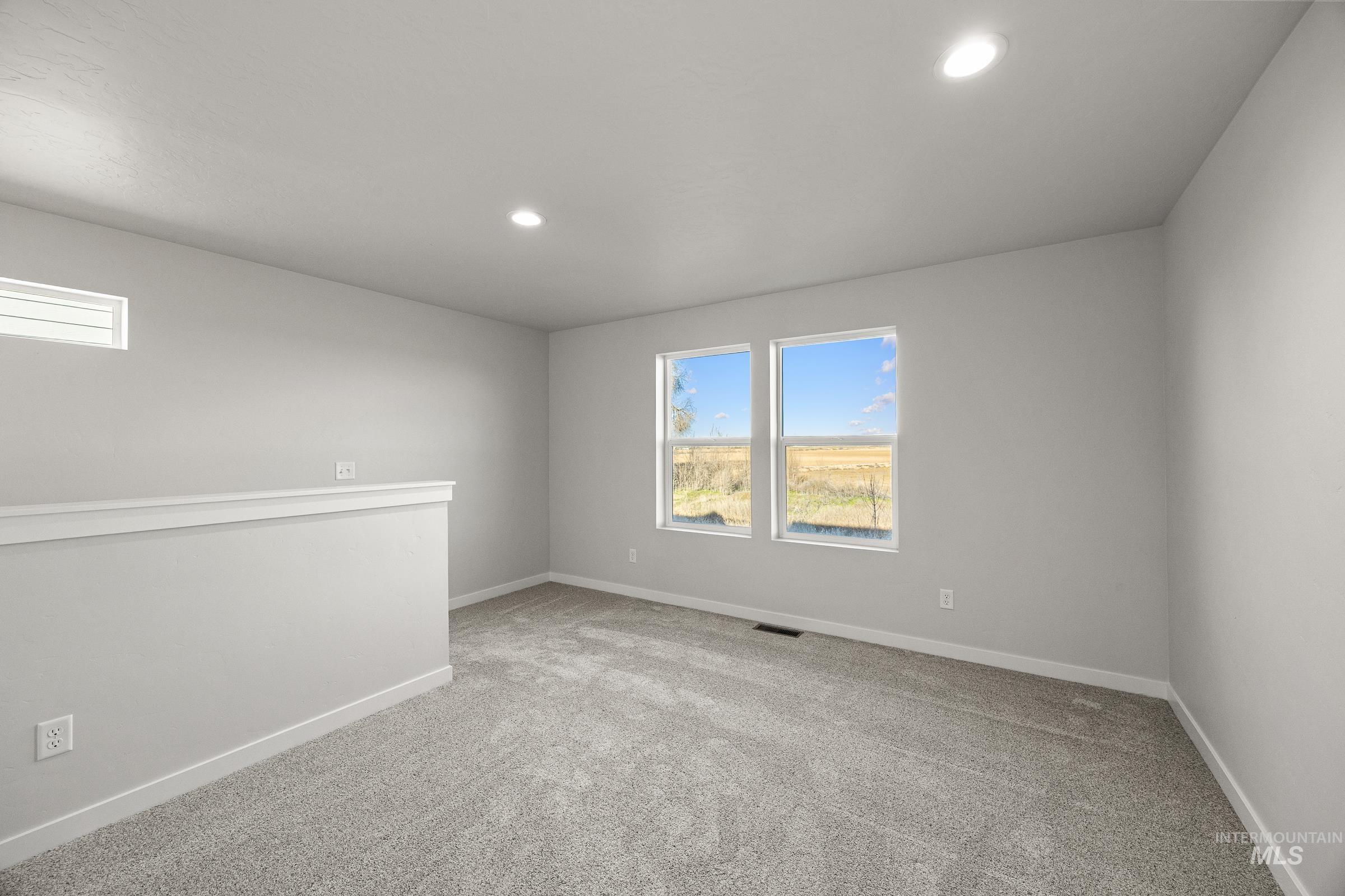 2519 W Fallon Lp, Nampa, Idaho 83651, 3 Bedrooms, 2.5 Bathrooms, Residential For Sale, Price $434,990, 98985544