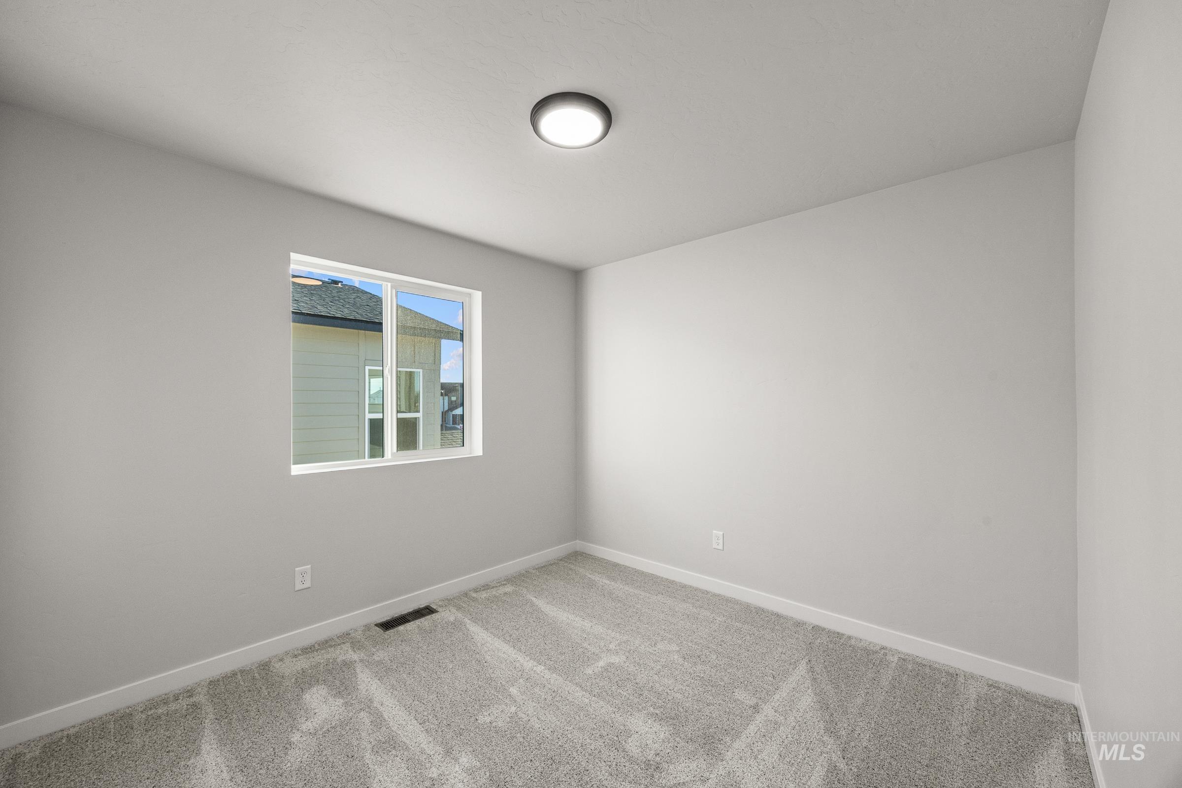 2519 W Fallon Lp, Nampa, Idaho 83651, 3 Bedrooms, 2.5 Bathrooms, Residential For Sale, Price $434,990, 98985544