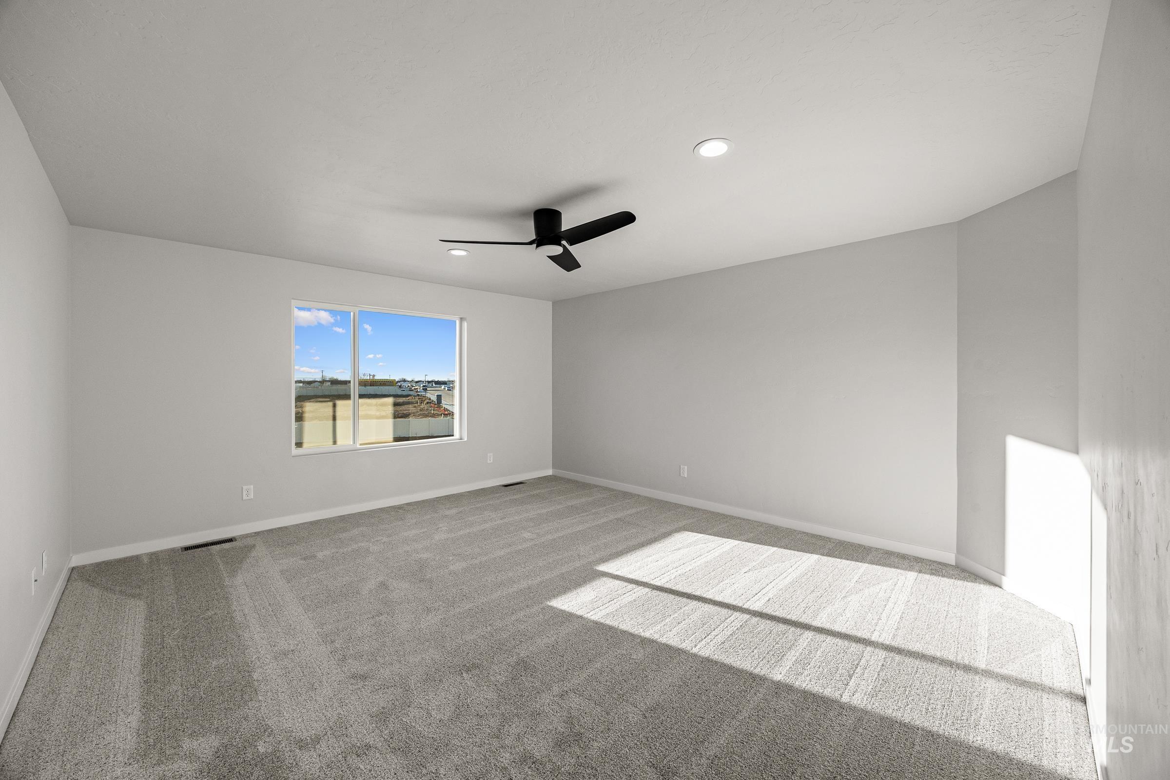 2519 W Fallon Lp, Nampa, Idaho 83651, 3 Bedrooms, 2.5 Bathrooms, Residential For Sale, Price $434,990, 98985544