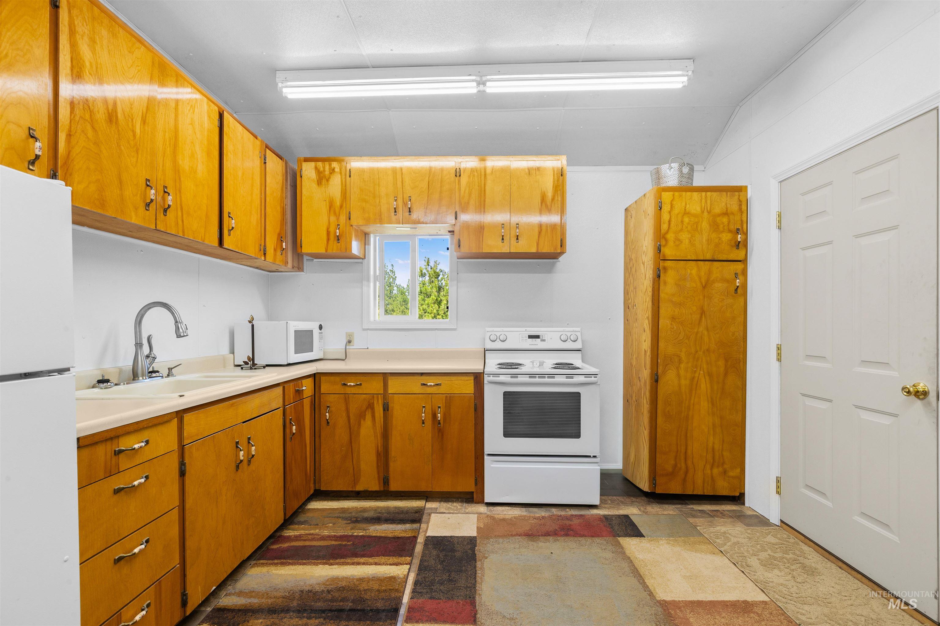 4640 Mill Road, Anatone, Washington 99401, 3 Bedrooms, 2 Bathrooms, Residential For Sale, Price $749,000,MLS 98985549