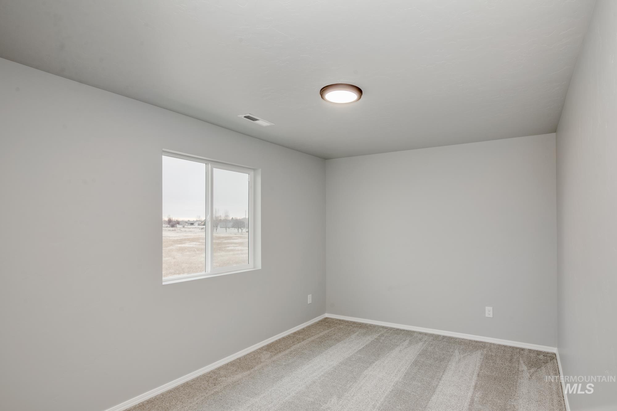 2990 S Maple Ranch Way, Nampa, Idaho 83686, 5 Bedrooms, 3 Bathrooms, Residential For Sale, Price $484,990, 98985551