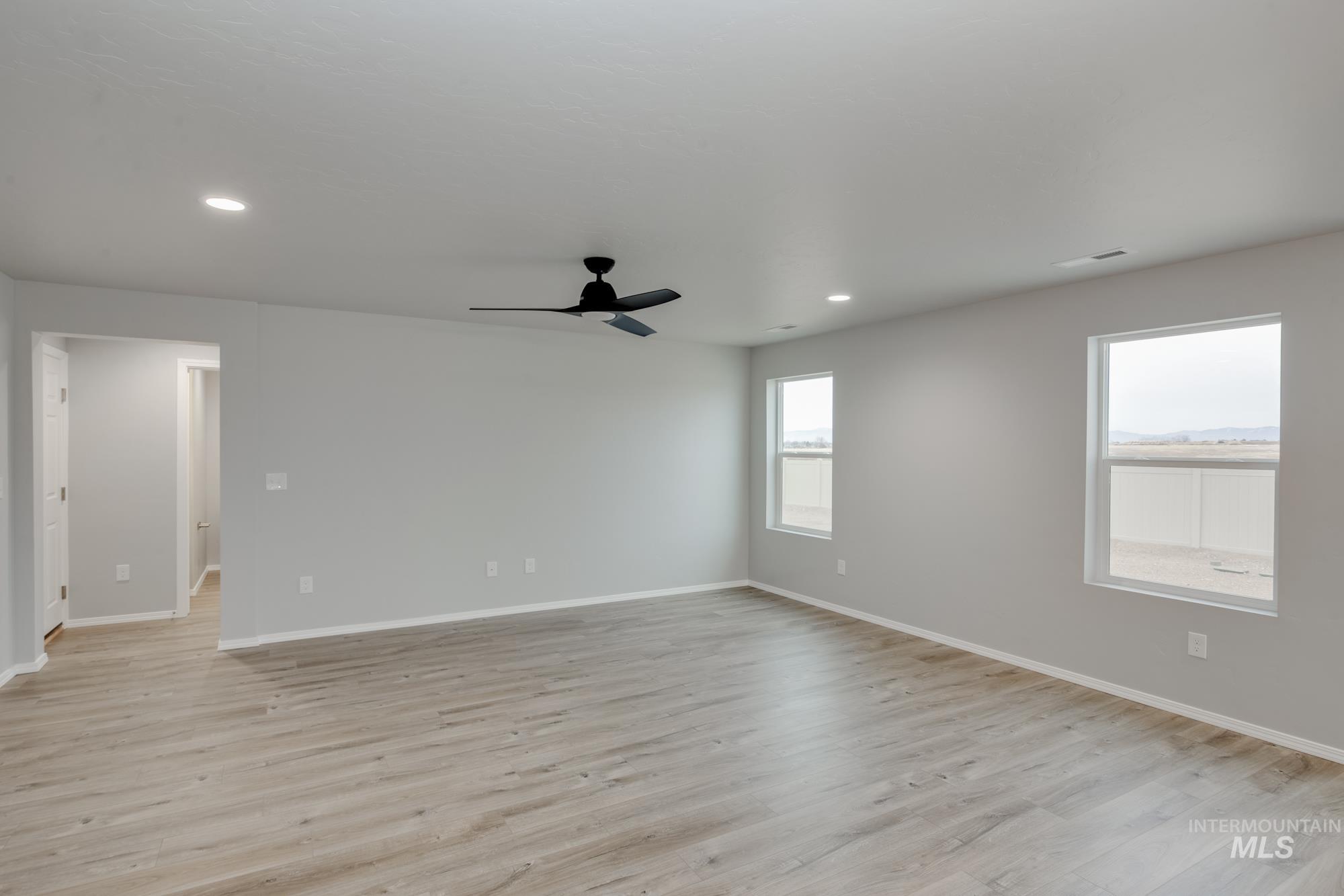 2990 S Maple Ranch Way, Nampa, Idaho 83686, 5 Bedrooms, 3 Bathrooms, Residential For Sale, Price $484,990, 98985551