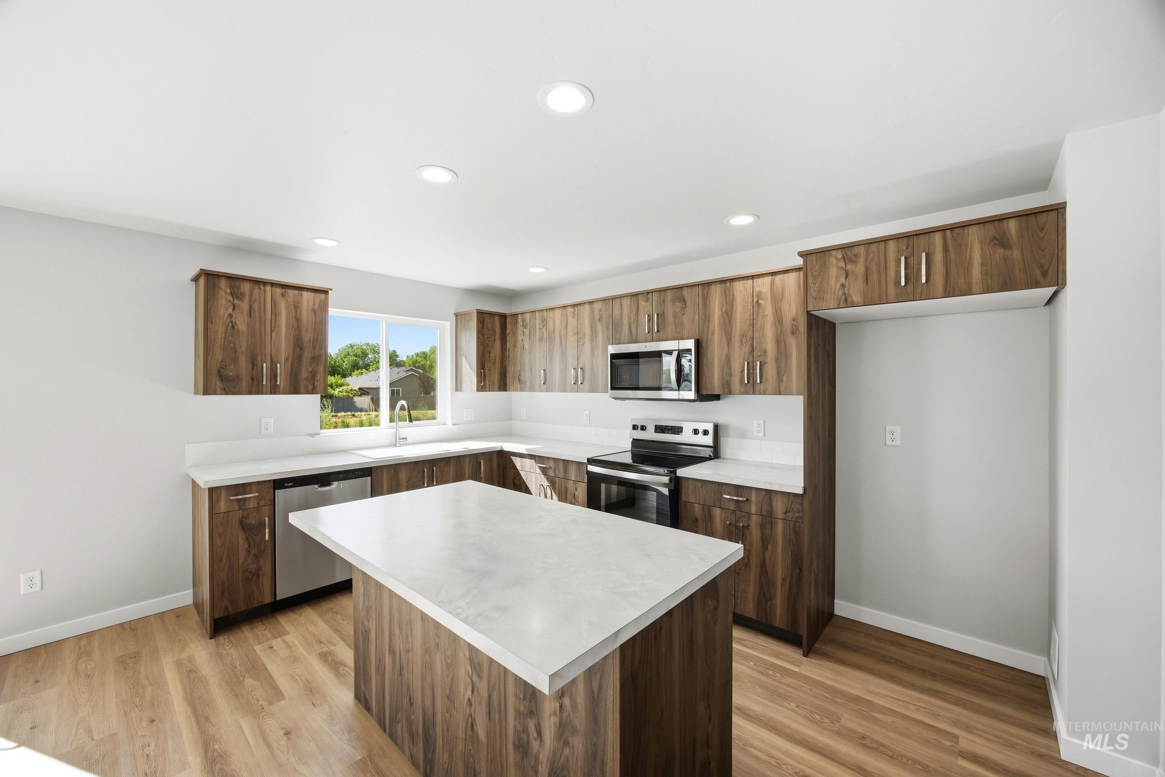 3010 S Maple Ranch Way, Nampa, Idaho 83686, 4 Bedrooms, 2.5 Bathrooms, Residential For Sale, Price $474,990, 98985553
