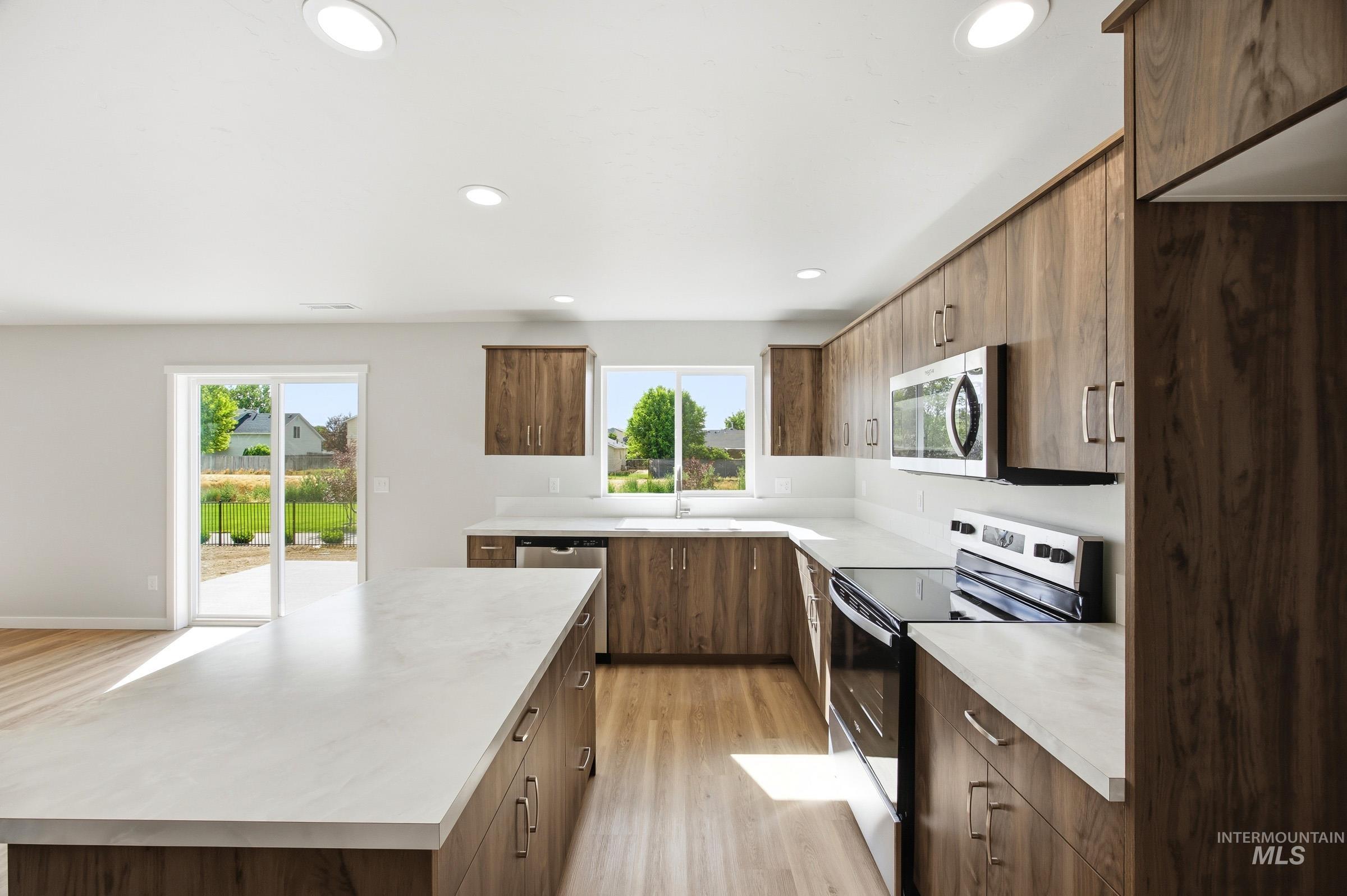 3010 S Maple Ranch Way, Nampa, Idaho 83686, 4 Bedrooms, 2.5 Bathrooms, Residential For Sale, Price $474,990, 98985553
