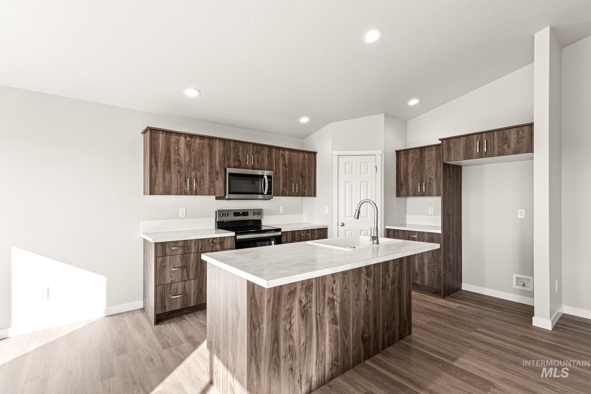 3449 E Hornbeam Dr, Nampa, Idaho 83686, 3 Bedrooms, 2 Bathrooms, Residential For Sale, Price $414,990, 98985554
