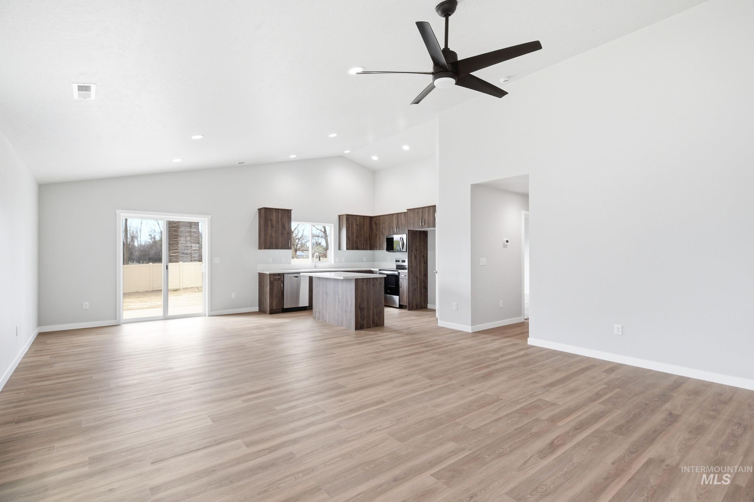 16656 N Shorthorn Lp, Nampa, Idaho 83651, 4 Bedrooms, 2 Bathrooms, Residential For Sale, Price $424,990,MLS 98985555