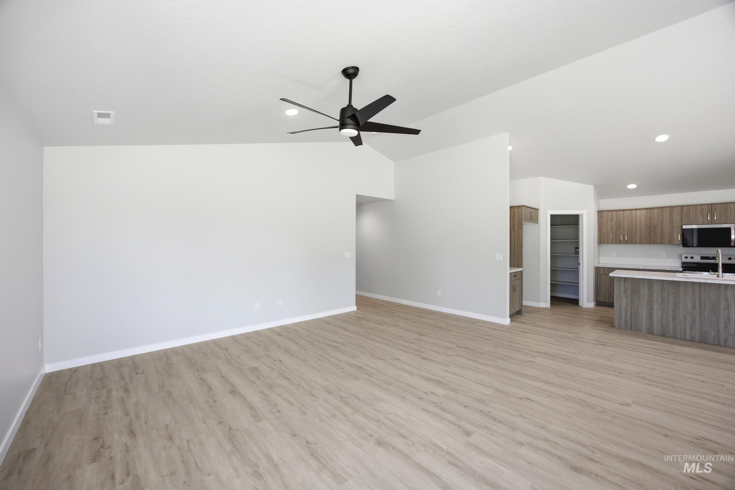 16662 N Shorthorn Lp, Nampa, Idaho 83651, 4 Bedrooms, 2 Bathrooms, Residential For Sale, Price $445,990, 98985556