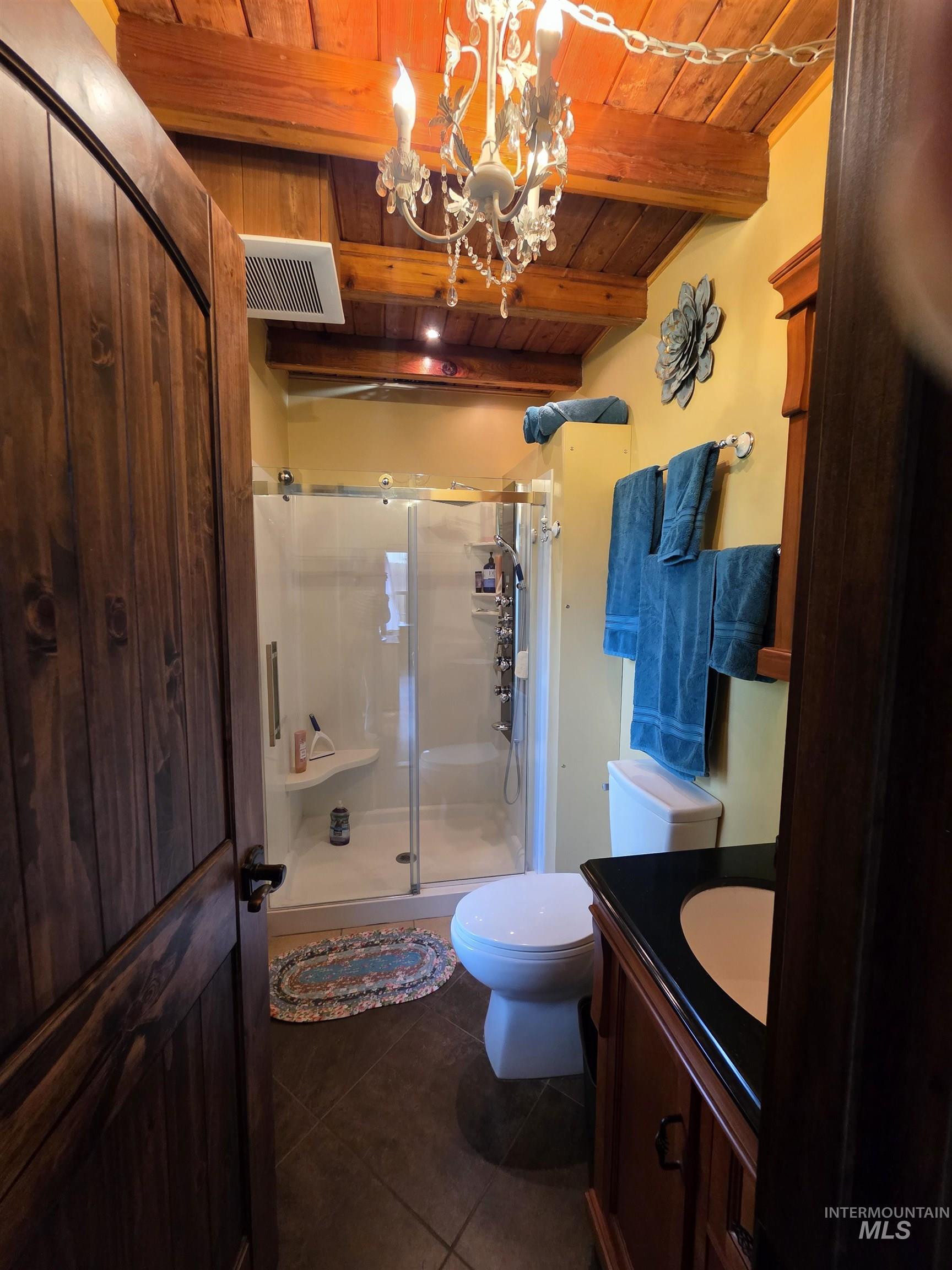 2424 Sunset View Ct, Clarkston, Washington 99403, 3 Bedrooms, 2 Bathrooms, Residential For Sale, Price $489,000,MLS 98985559