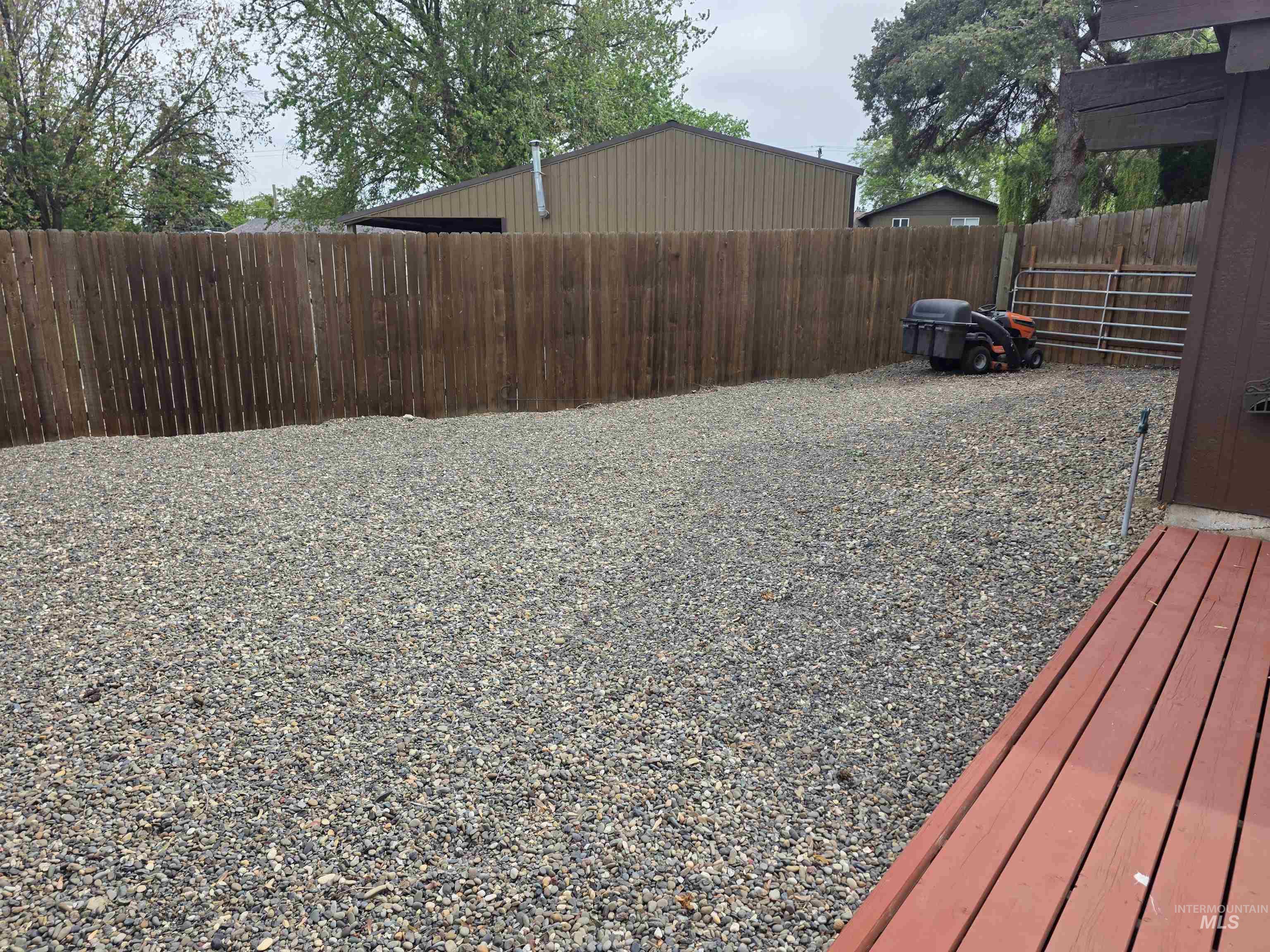 2424 Sunset View Ct, Clarkston, Washington 99403, 3 Bedrooms, 2 Bathrooms, Residential For Sale, Price $489,000,MLS 98985559