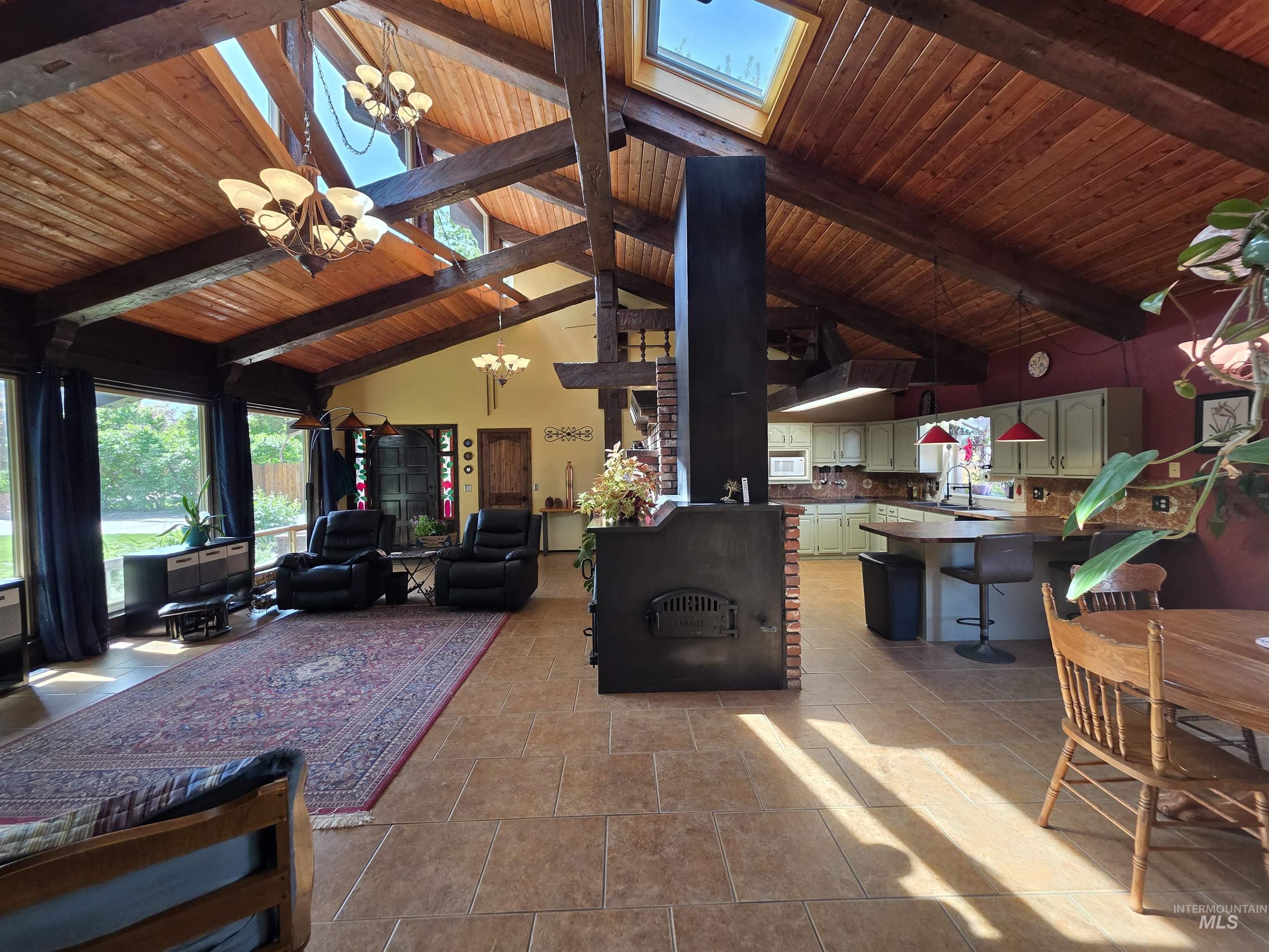 2424 Sunset View Ct, Clarkston, Washington 99403, 3 Bedrooms, 2 Bathrooms, Residential For Sale, Price $489,000,MLS 98985559