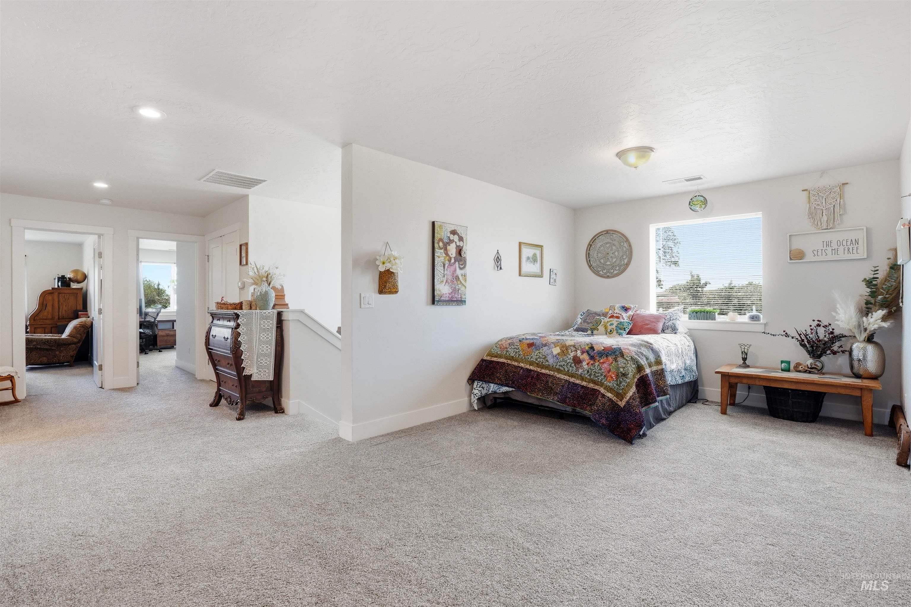 233 Well Rd., Marsing, Idaho 83639, 3 Bedrooms, 2.5 Bathrooms, Residential For Sale, Price $505,000,MLS 98985560