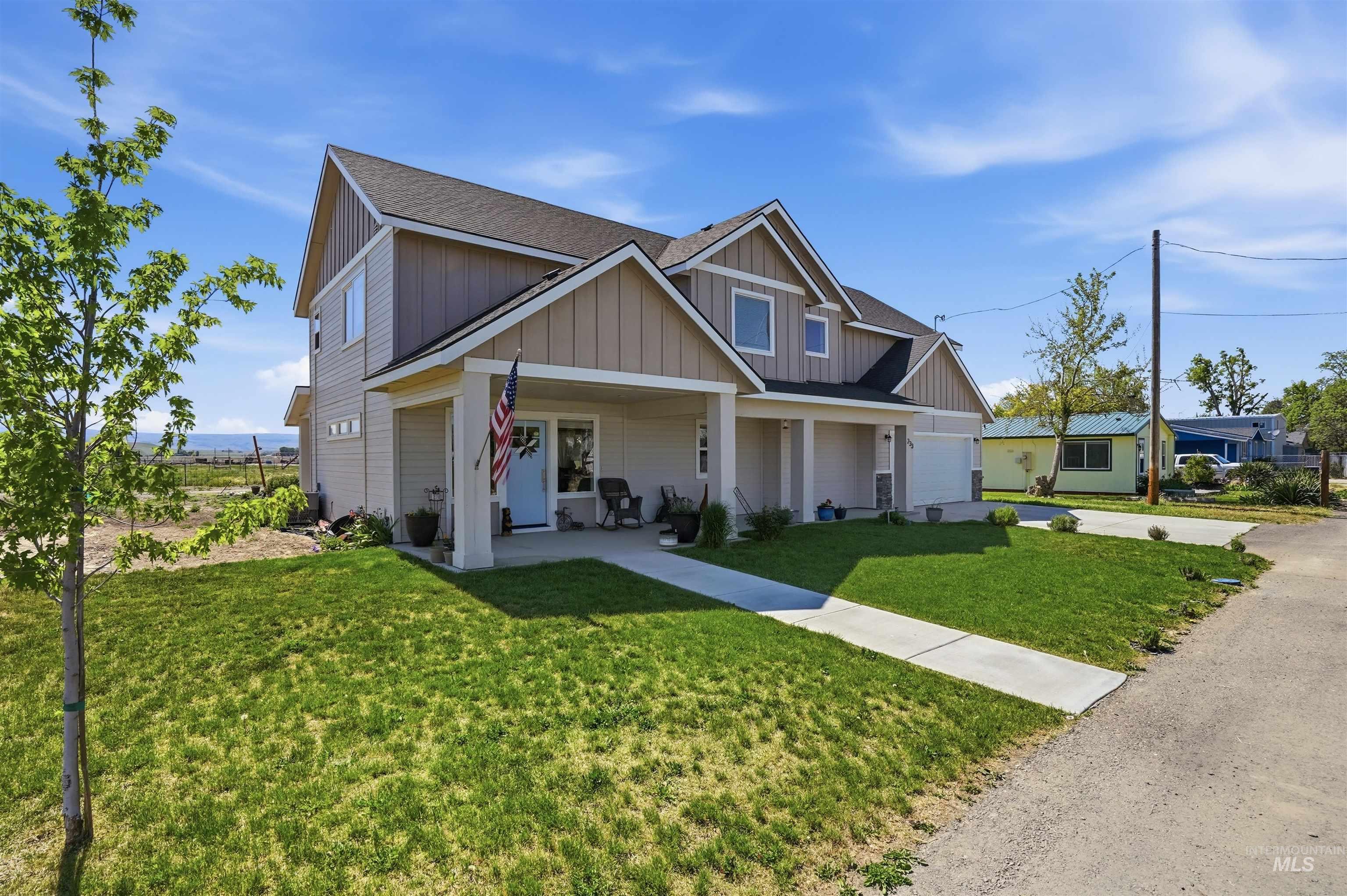 233 Well Rd., Marsing, Idaho 83639, 3 Bedrooms, 2.5 Bathrooms, Residential For Sale, Price $505,000,MLS 98985560