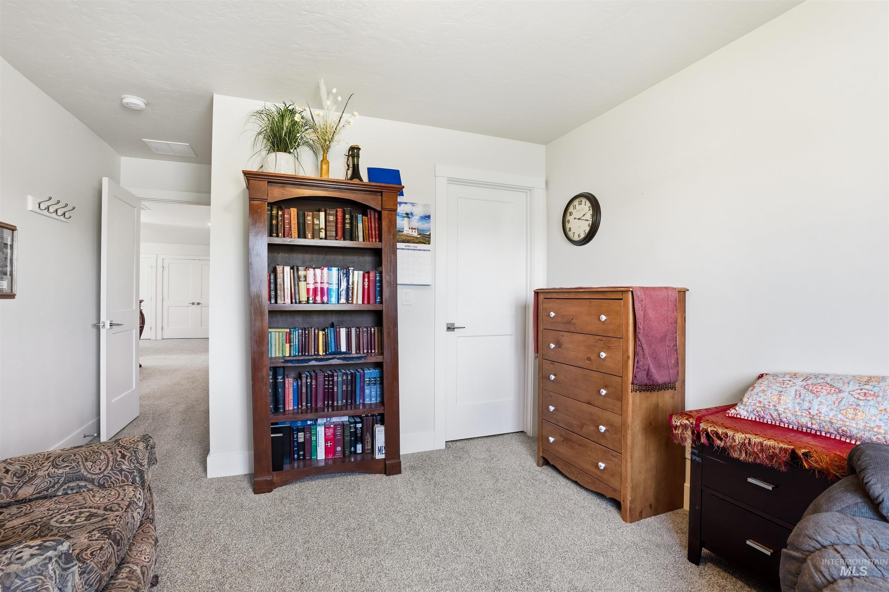 233 Well Rd., Marsing, Idaho 83639, 3 Bedrooms, 2.5 Bathrooms, Residential For Sale, Price $505,000,MLS 98985560