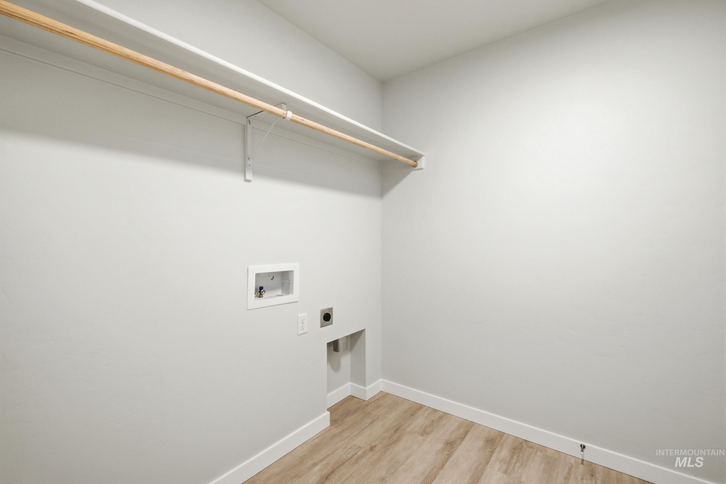 302 W 17th Ave, Jerome, Idaho 83338, 3 Bedrooms, 2 Bathrooms, Residential For Sale, Price $369,990,MLS 98985561