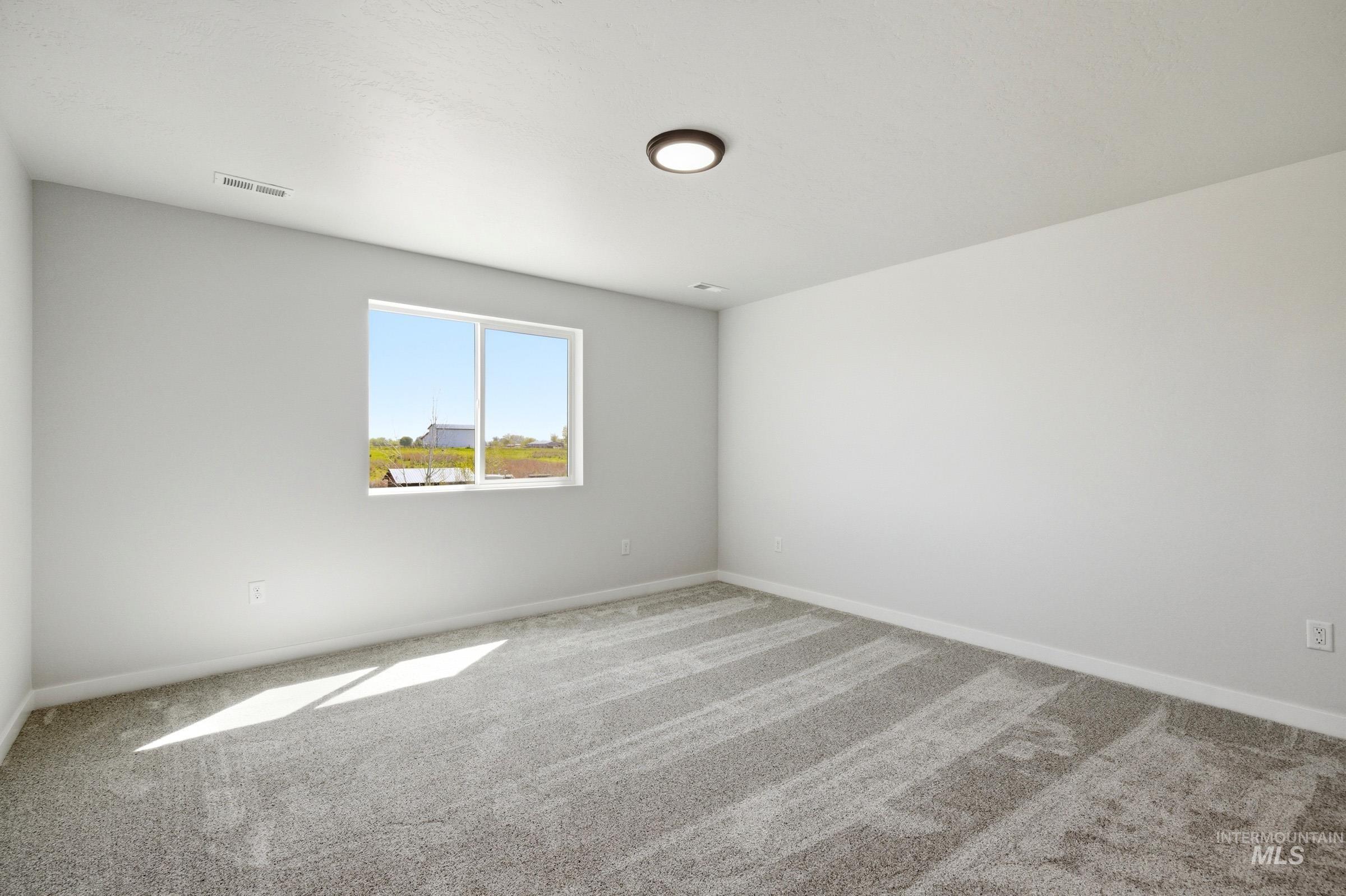 302 W 17th Ave, Jerome, Idaho 83338, 3 Bedrooms, 2 Bathrooms, Residential For Sale, Price $369,990,MLS 98985561