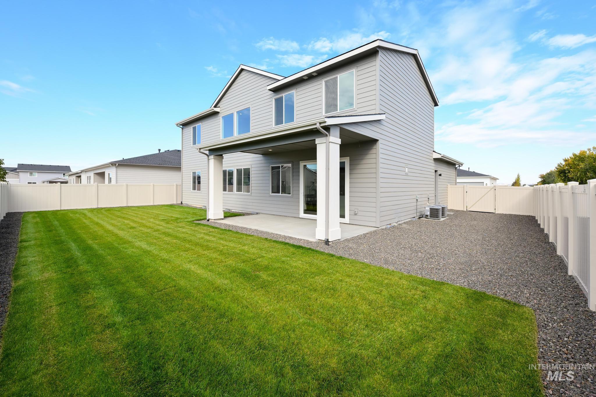 1110 W Osceola St, Middleton, Idaho 83644, 4 Bedrooms, 3.5 Bathrooms, Residential For Sale, Price $679,000,MLS 98985562