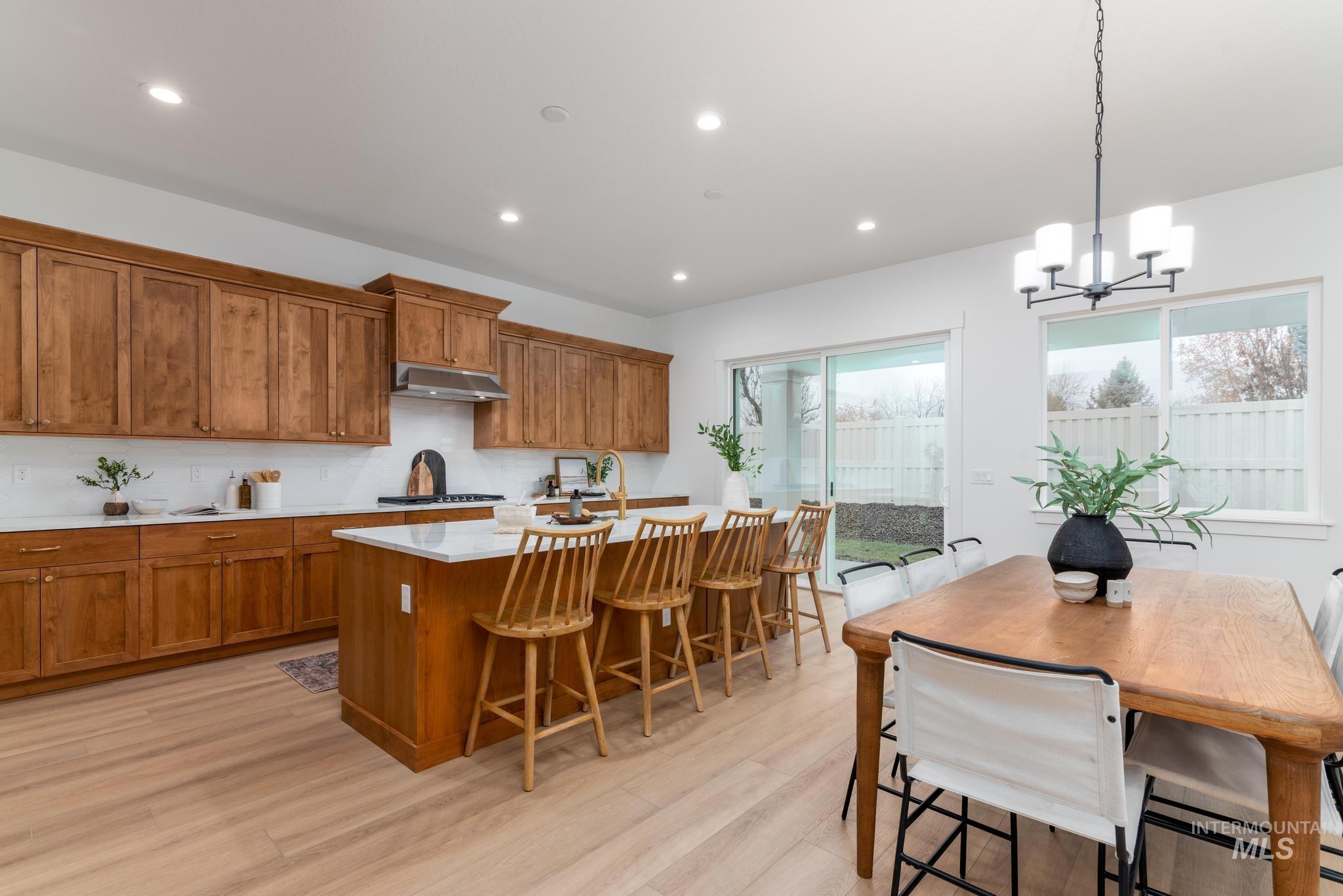 1110 W Osceola St, Middleton, Idaho 83644, 4 Bedrooms, 3.5 Bathrooms, Residential For Sale, Price $679,000,MLS 98985562