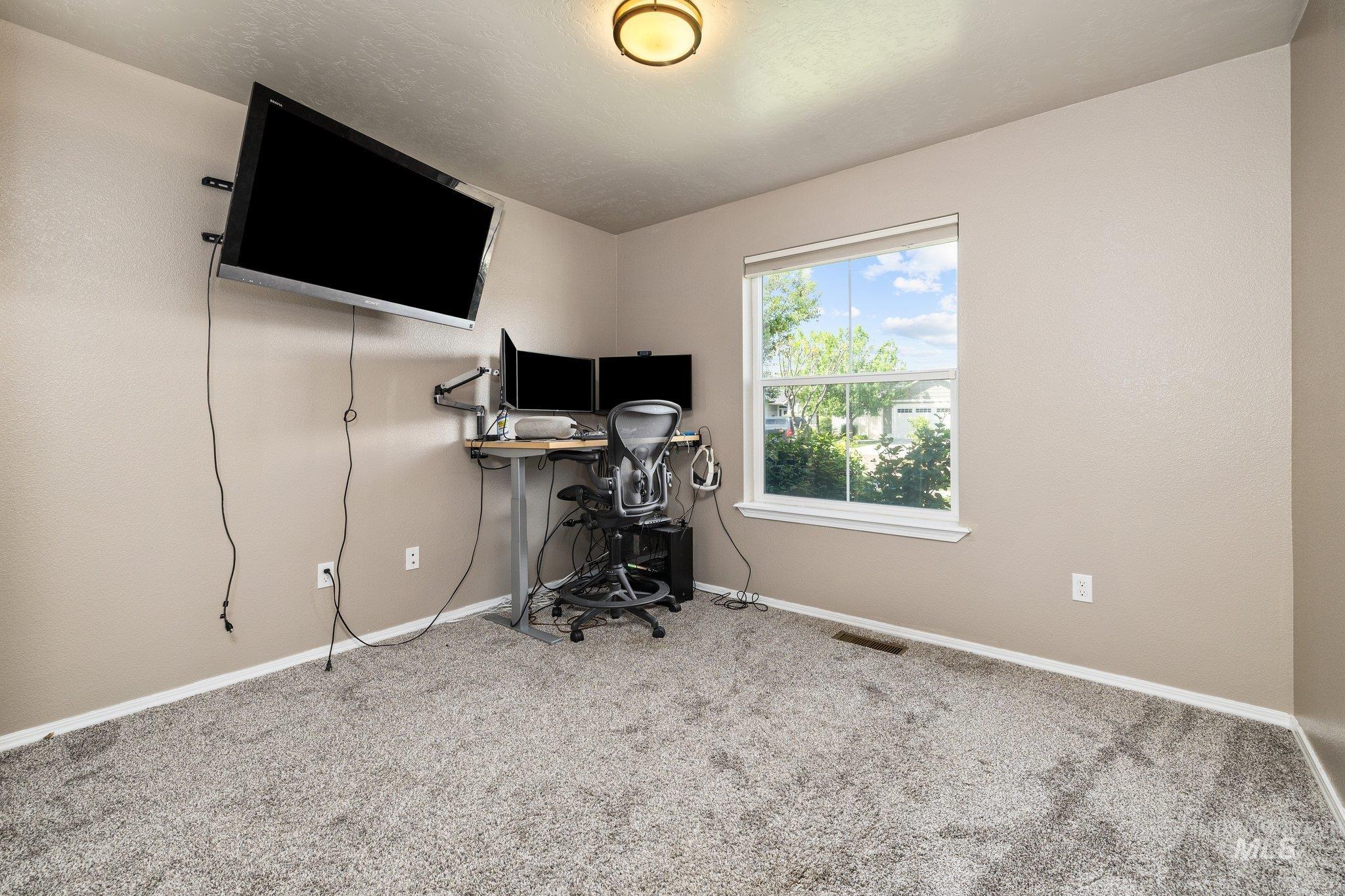 15706 Conley Way, Caldwell, Idaho 83607, 3 Bedrooms, 2 Bathrooms, Residential For Sale, Price $415,000,MLS 98985564