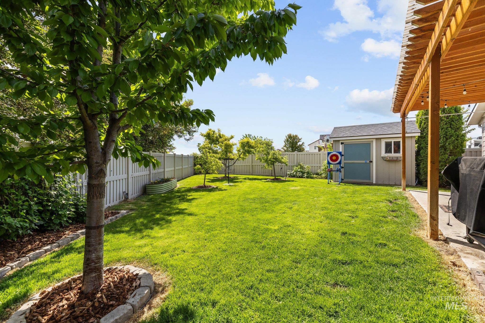 15706 Conley Way, Caldwell, Idaho 83607, 3 Bedrooms, 2 Bathrooms, Residential For Sale, Price $415,000,MLS 98985564