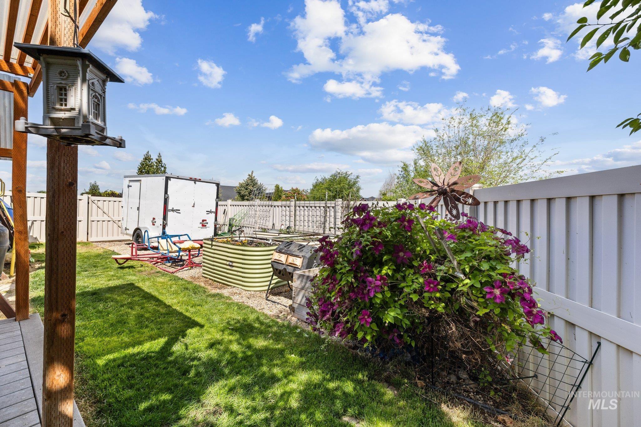 15706 Conley Way, Caldwell, Idaho 83607, 3 Bedrooms, 2 Bathrooms, Residential For Sale, Price $415,000,MLS 98985564