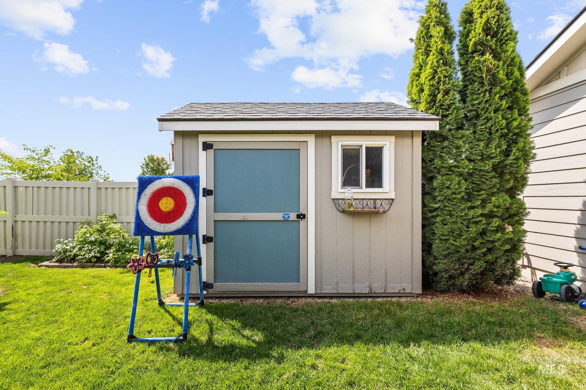 15706 Conley Way, Caldwell, Idaho 83607, 3 Bedrooms, 2 Bathrooms, Residential For Sale, Price $415,000,MLS 98985564