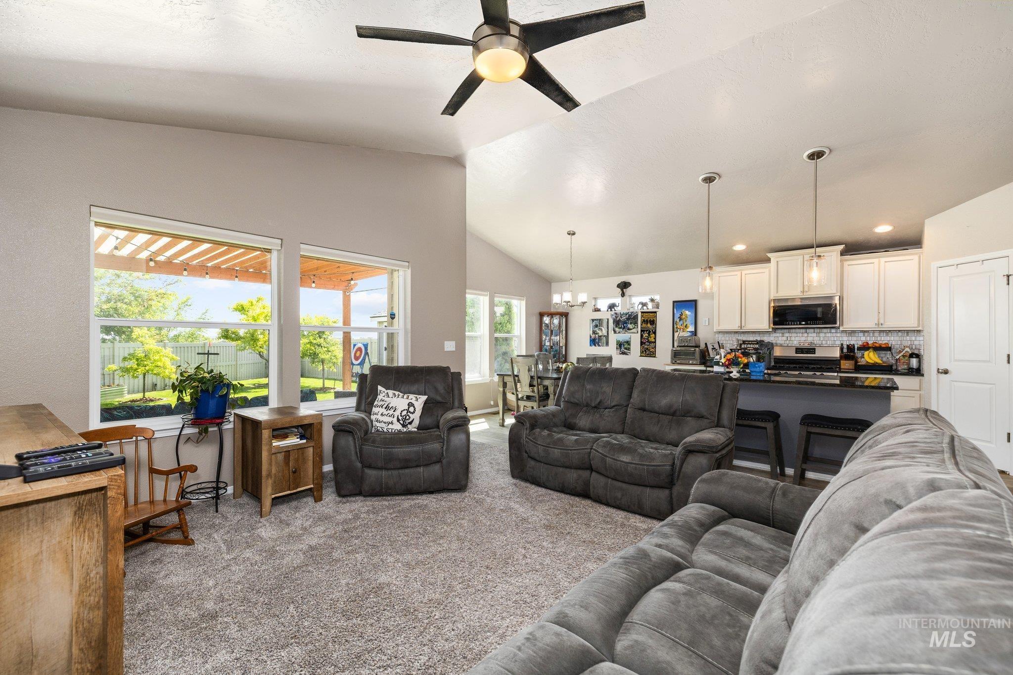 15706 Conley Way, Caldwell, Idaho 83607, 3 Bedrooms, 2 Bathrooms, Residential For Sale, Price $415,000,MLS 98985564