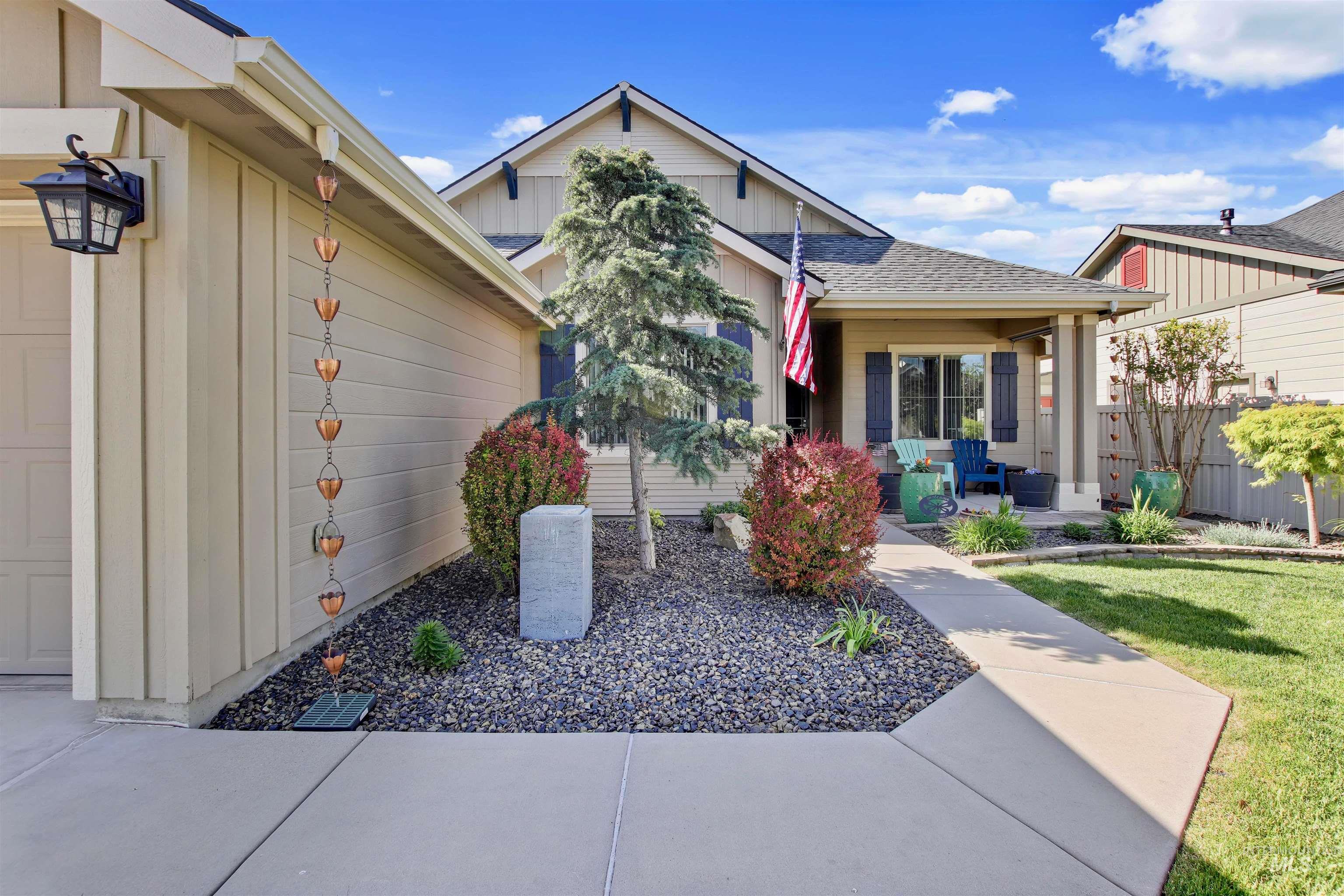 4965 W Torana, Meridian, Idaho 83646, 4 Bedrooms, 2 Bathrooms, Residential For Sale, Price $550,000,MLS 98985565