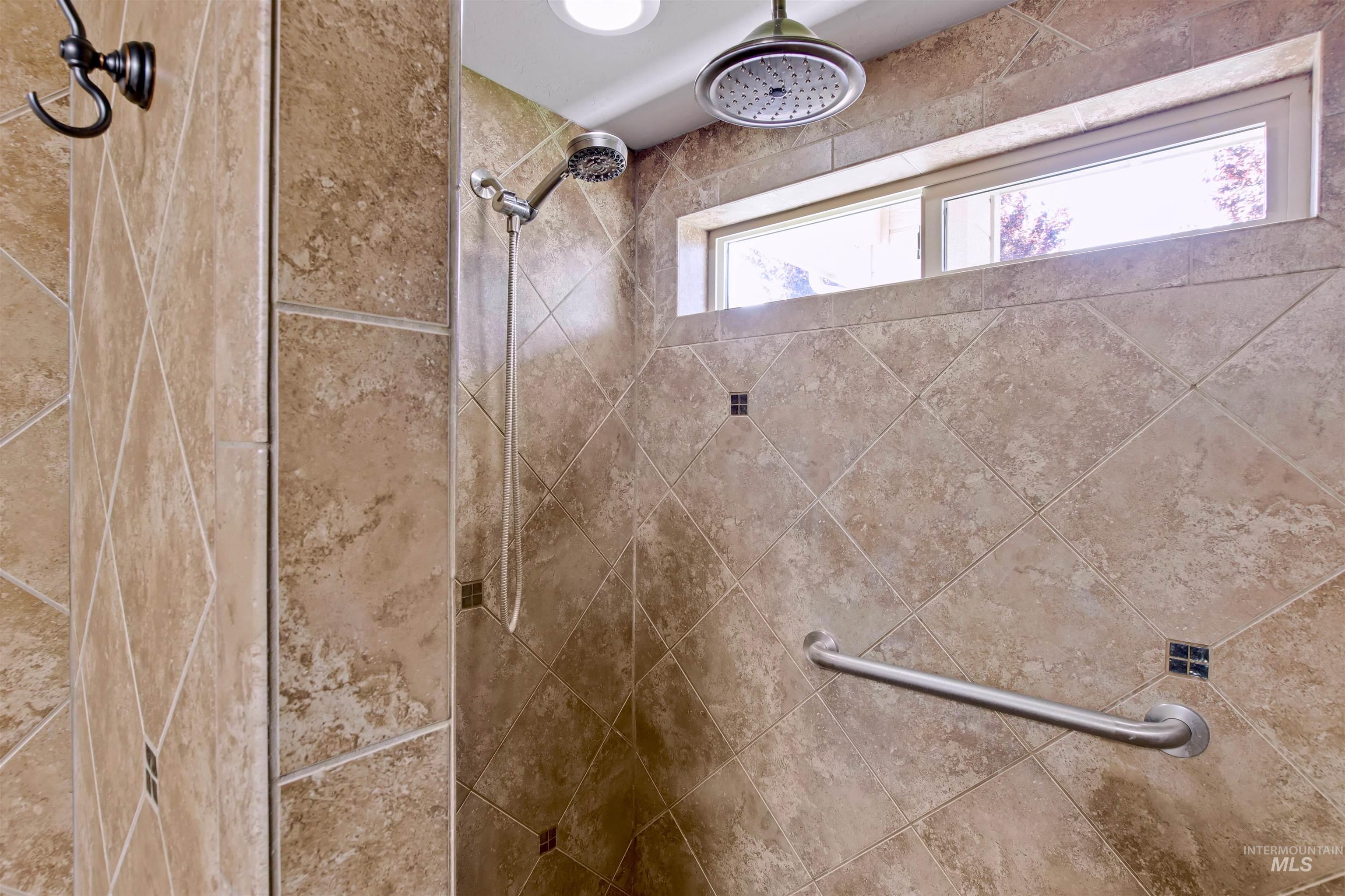 4965 W Torana, Meridian, Idaho 83646, 4 Bedrooms, 2 Bathrooms, Residential For Sale, Price $550,000, 98985565