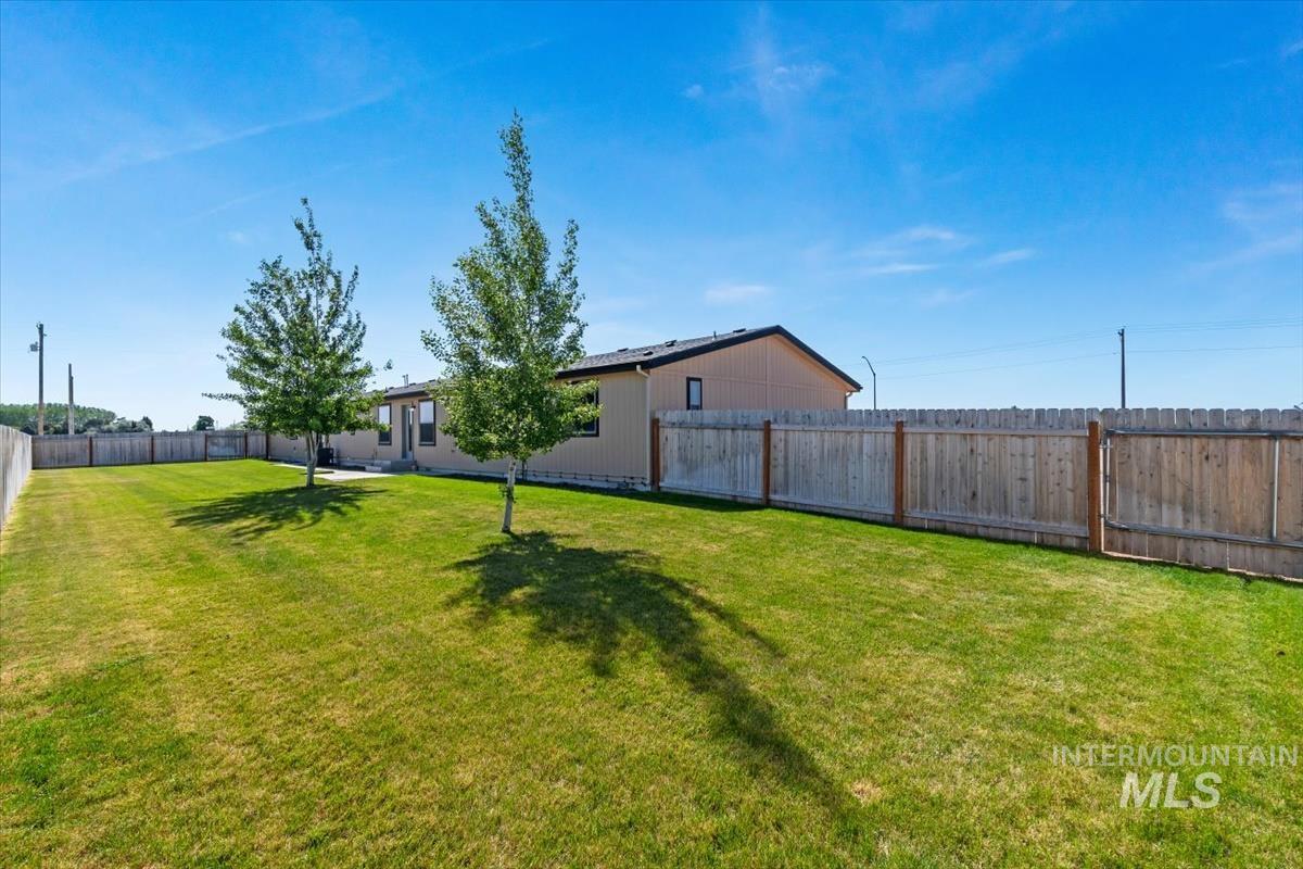 6240 E Locust Lane, Nampa, Idaho 83686, 4 Bedrooms, 2 Bathrooms, Residential For Sale, Price $510,000,MLS 98985572