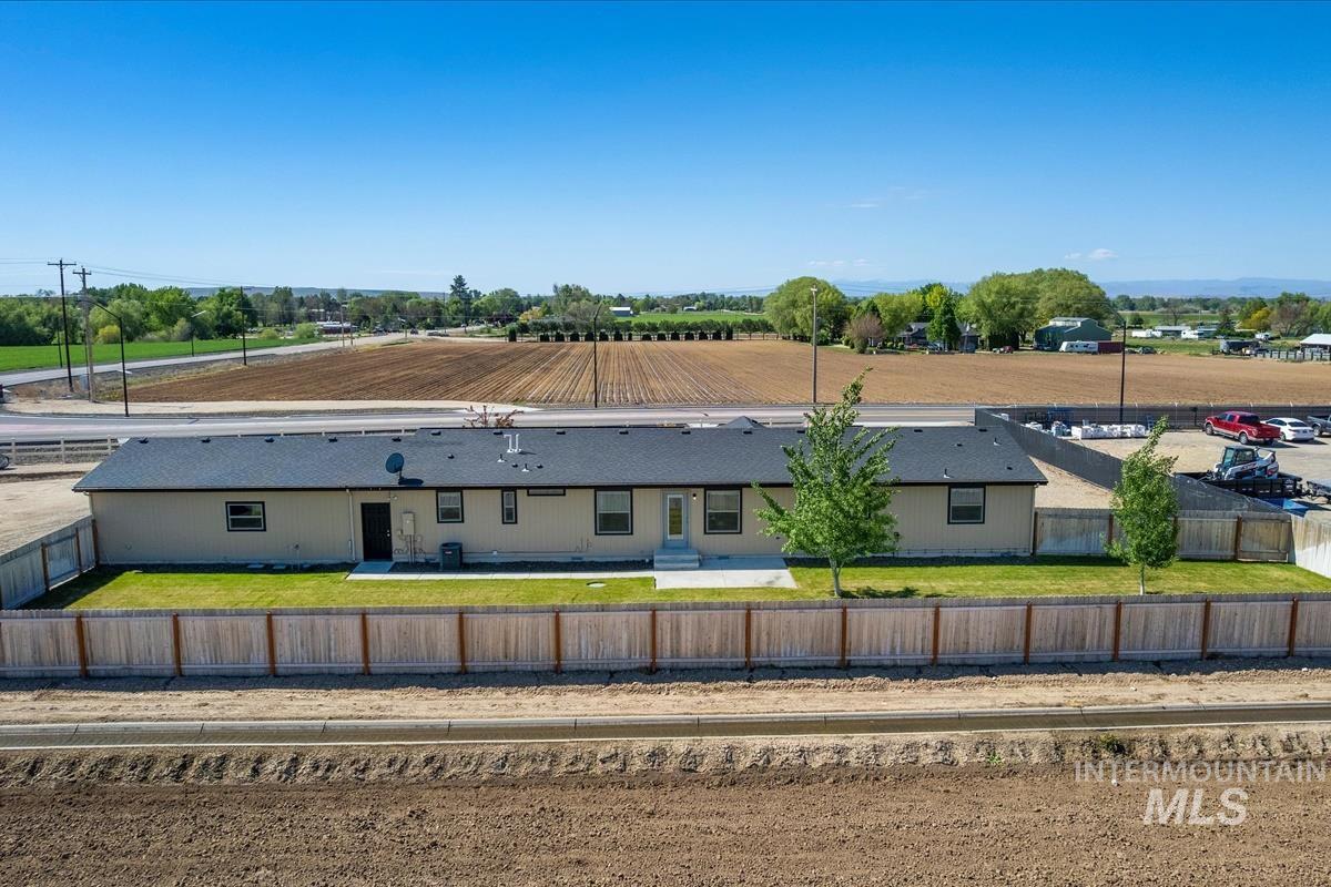 6240 E Locust Lane, Nampa, Idaho 83686, 4 Bedrooms, 2 Bathrooms, Residential For Sale, Price $510,000,MLS 98985572