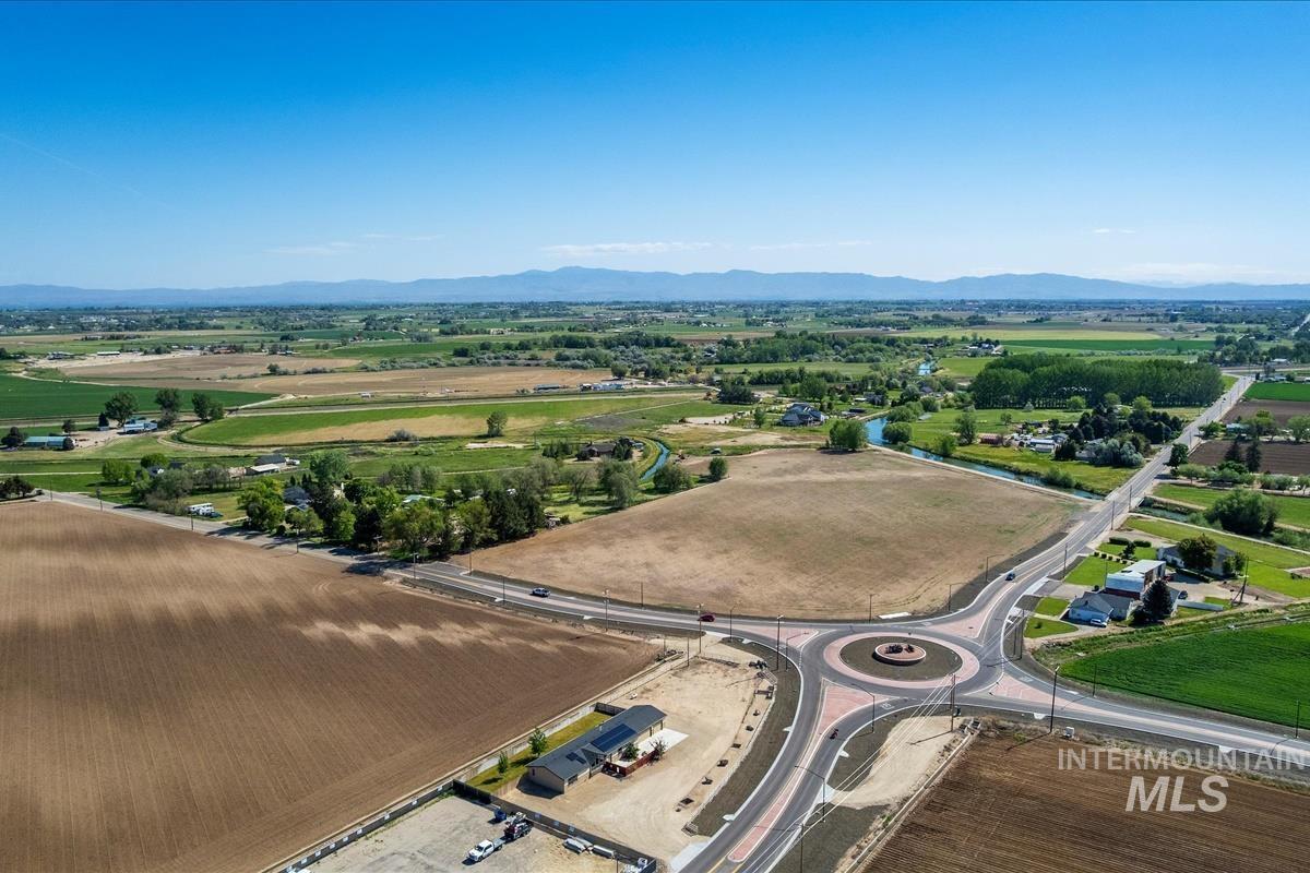 6240 E Locust Lane, Nampa, Idaho 83686, 4 Bedrooms, 2 Bathrooms, Residential For Sale, Price $510,000,MLS 98985572