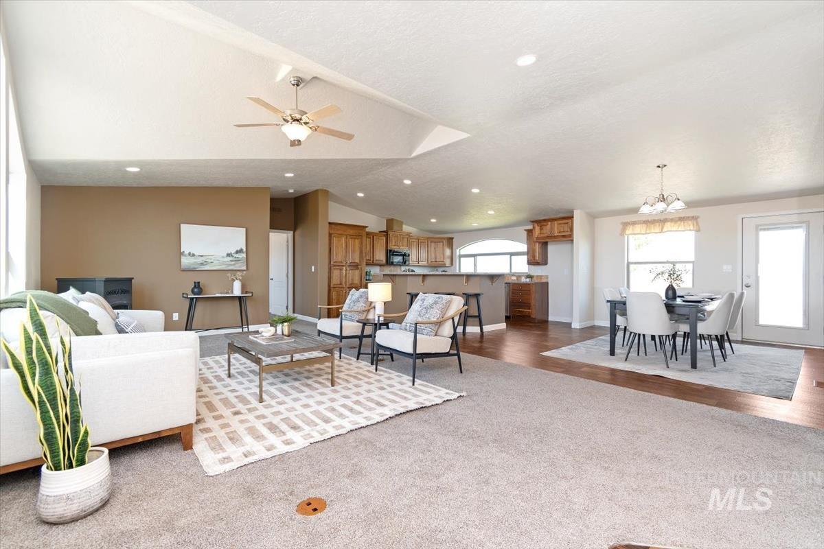 6240 E Locust Lane, Nampa, Idaho 83686, 4 Bedrooms, 2 Bathrooms, Residential For Sale, Price $510,000,MLS 98985572
