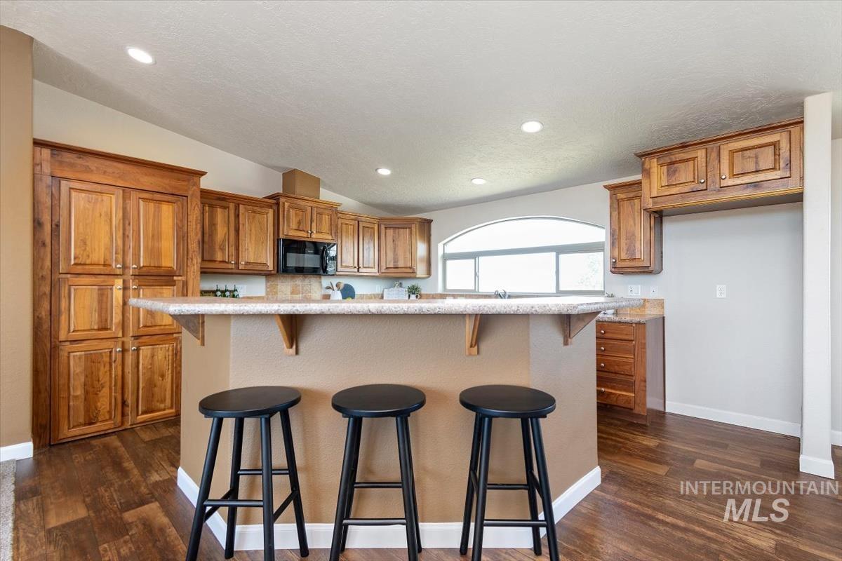 6240 E Locust Lane, Nampa, Idaho 83686, 4 Bedrooms, 2 Bathrooms, Residential For Sale, Price $510,000,MLS 98985572