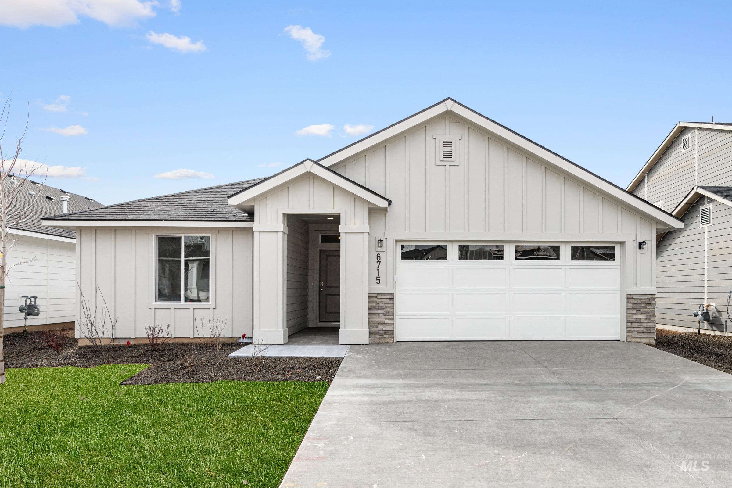 2199 S Border Way, Meridian, Idaho 83642, 4 Bedrooms, 2 Bathrooms, Residential For Sale, Price $529,990,MLS 98985577