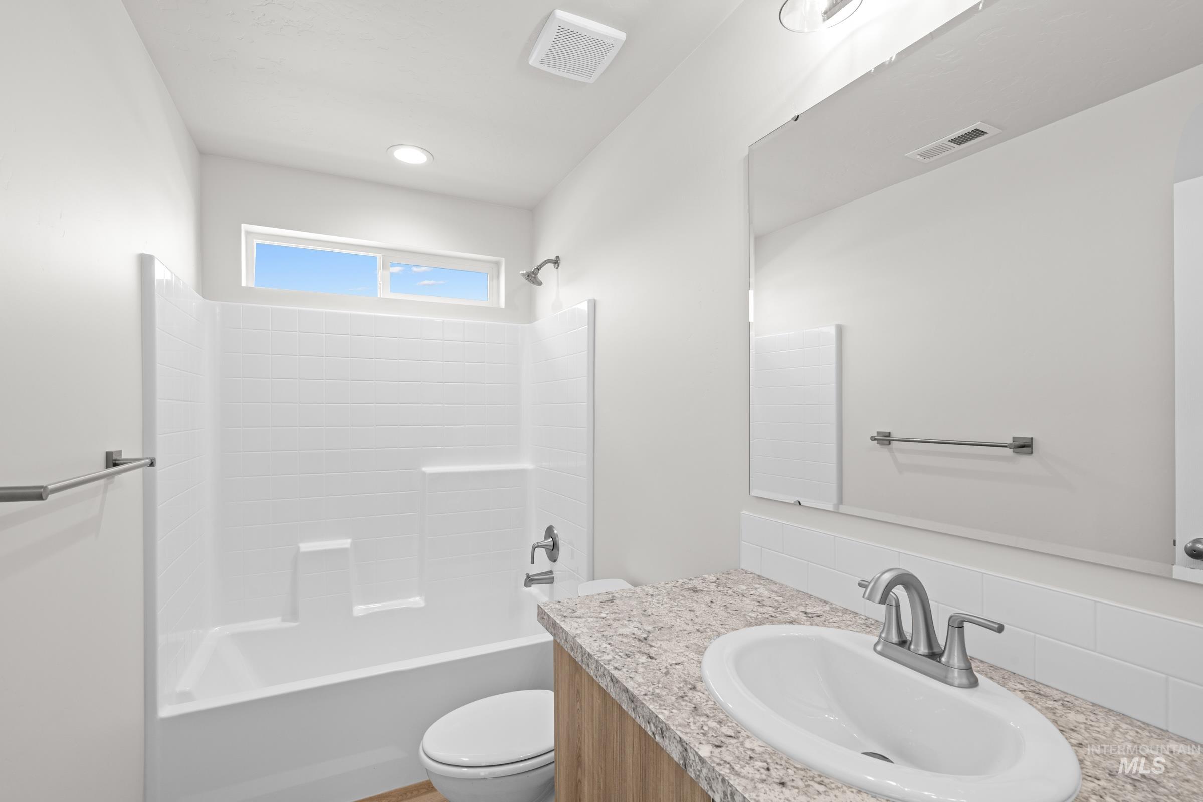 2199 S Border Way, Meridian, Idaho 83642, 4 Bedrooms, 2 Bathrooms, Residential For Sale, Price $529,990,MLS 98985577