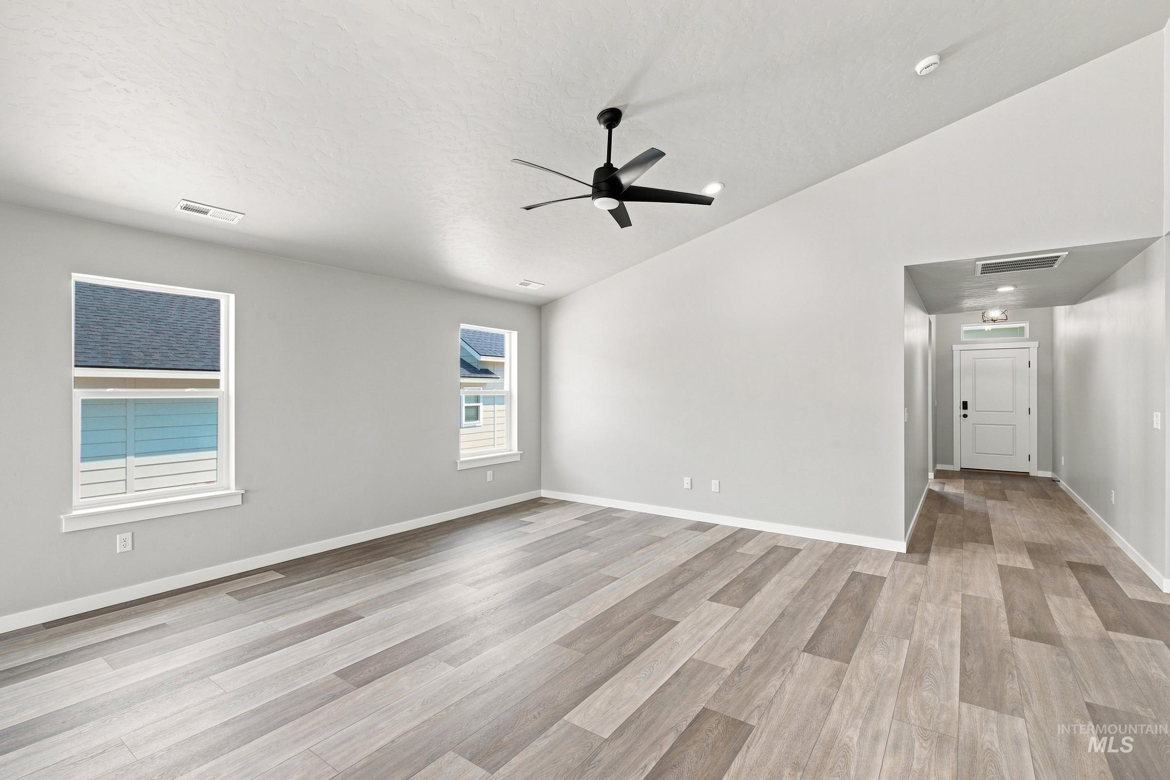 2199 S Border Way, Meridian, Idaho 83642, 4 Bedrooms, 2 Bathrooms, Residential For Sale, Price $526,990, 98985577