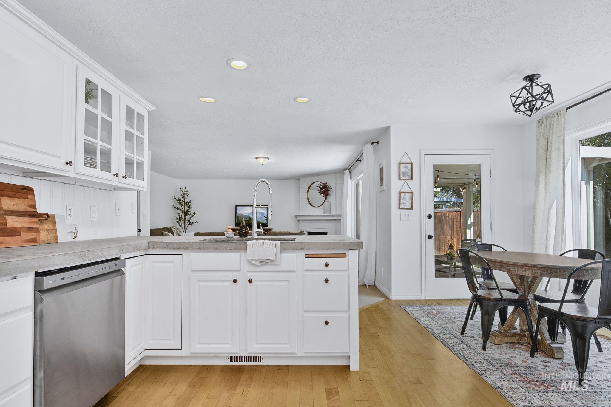 14465 W stockwell, Boise, Idaho 83713, 4 Bedrooms, 2.5 Bathrooms, Residential For Sale, Price $580,000,MLS 98985581