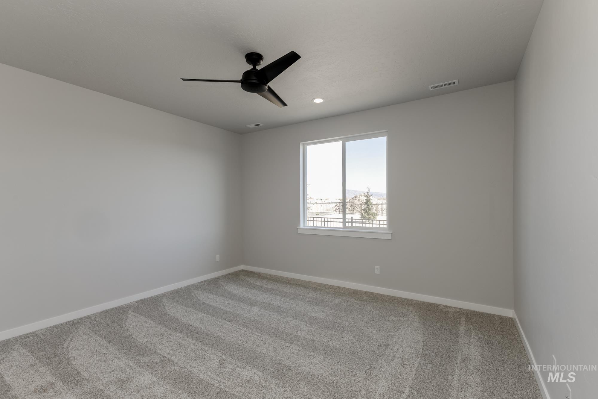 2103 S Border Way, Meridian, Idaho 83642, 3 Bedrooms, 2 Bathrooms, Residential For Sale, Price $505,990,MLS 98985582