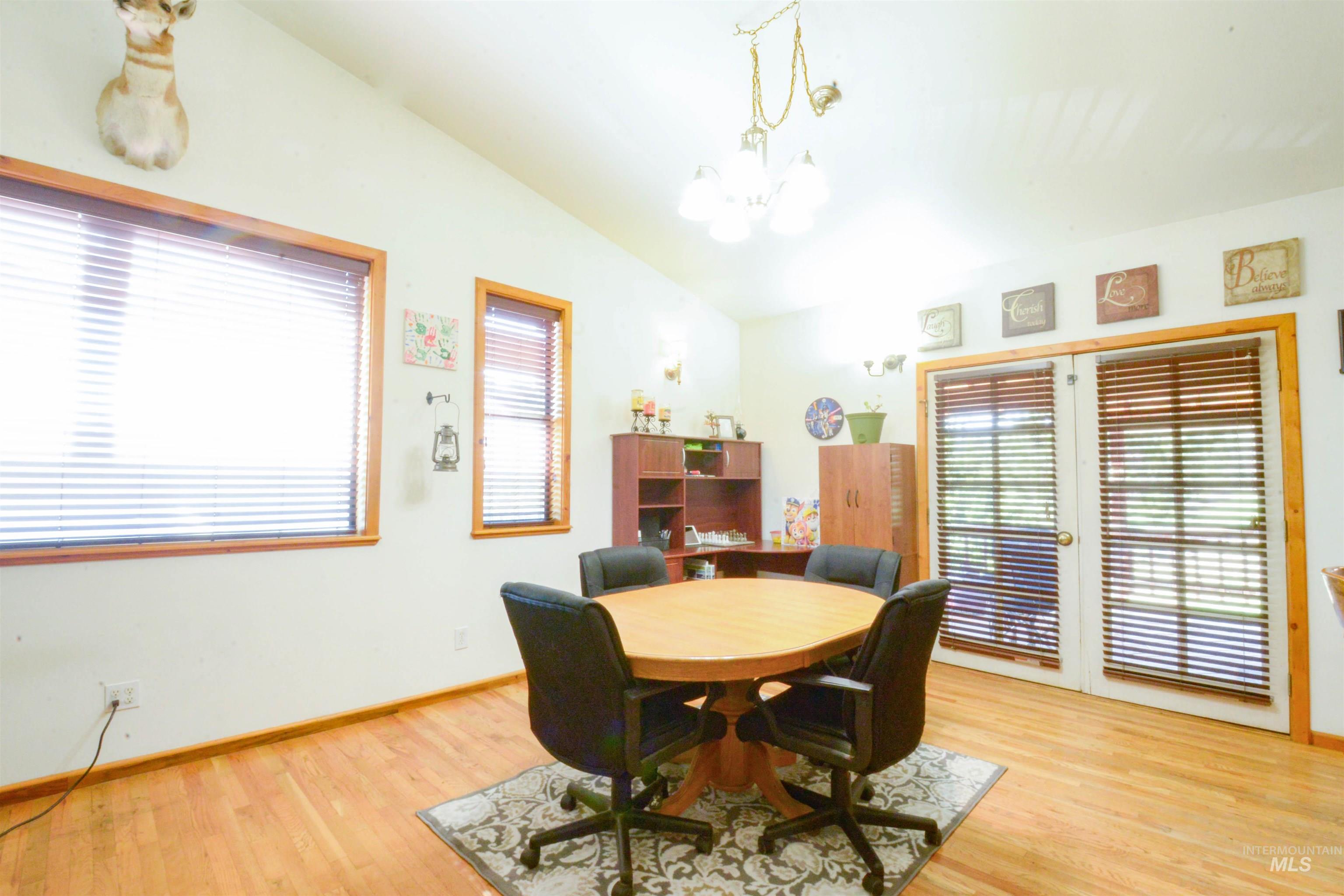 26 Pine Heights, Boise, Idaho 83716, 2 Bedrooms, 1 Bathroom, Residential For Sale, Price $465,000, 98985585