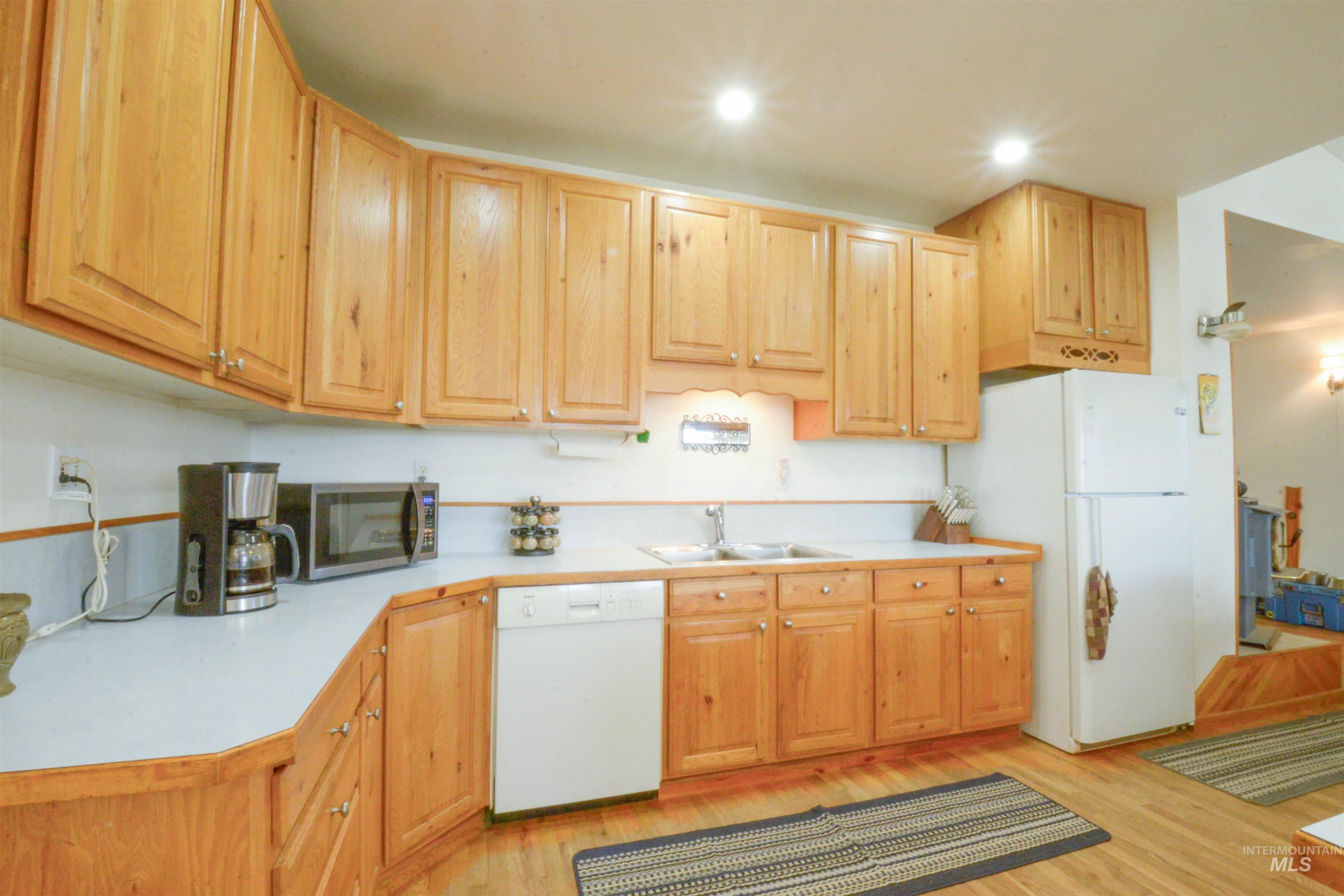 26 Pine Heights, Boise, Idaho 83716, 2 Bedrooms, 1 Bathroom, Residential For Sale, Price $465,000,MLS 98985585