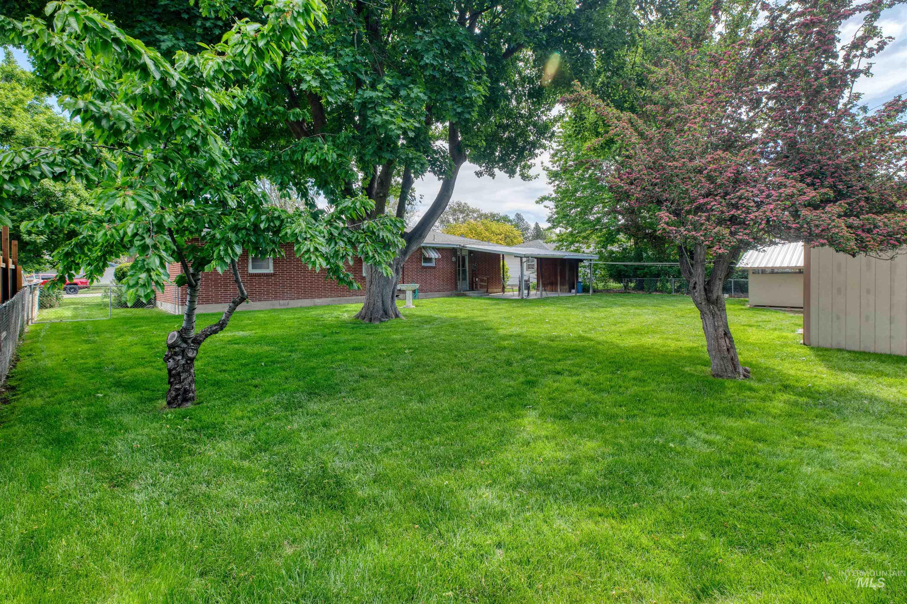 6517 W Fairfield Ave, Boise, Idaho 83709, 3 Bedrooms, 2 Bathrooms, Residential For Sale, Price $410,000,MLS 98985586