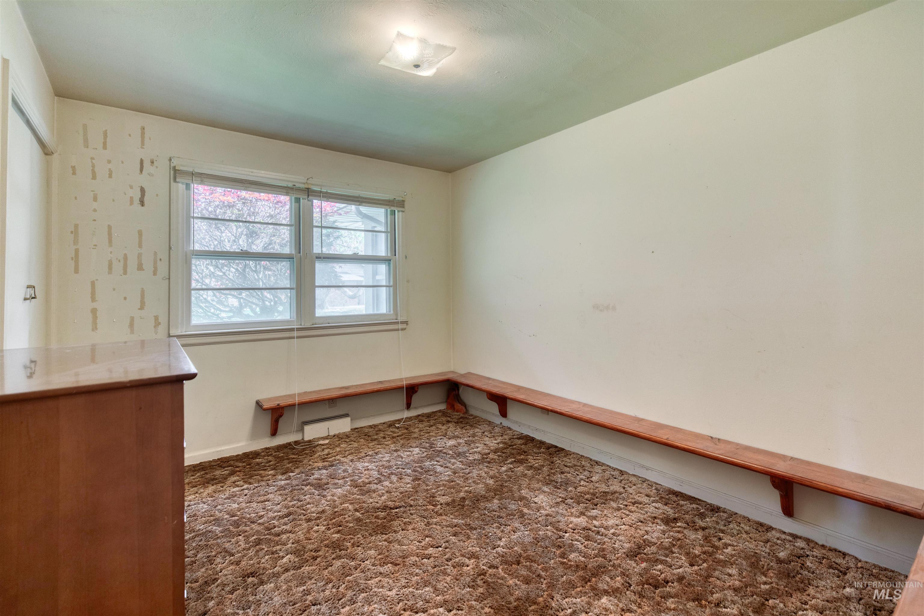 6517 W Fairfield Ave, Boise, Idaho 83709, 3 Bedrooms, 2 Bathrooms, Residential For Sale, Price $410,000,MLS 98985586