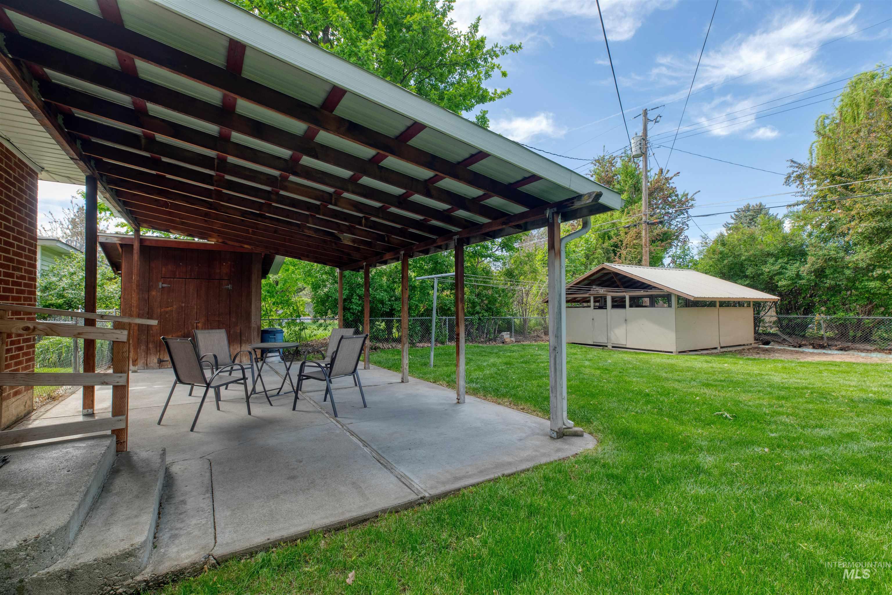 6517 W Fairfield Ave, Boise, Idaho 83709, 3 Bedrooms, 2 Bathrooms, Residential For Sale, Price $410,000,MLS 98985586