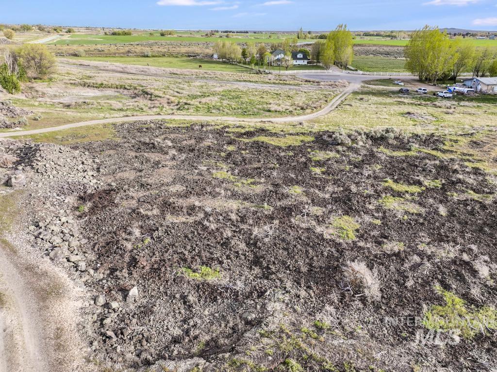 146 N Hwy 75, Shoshone, Idaho 83352, Business/Commercial For Sale, Price $375,000,MLS 98985588