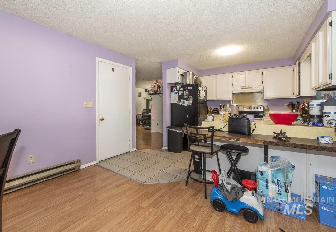 1824 Poplar St., Caldwell, Idaho 83605, 3 Bedrooms, 1.5 Bathrooms, Residential Income For Sale, Price $549,900,MLS 98985590