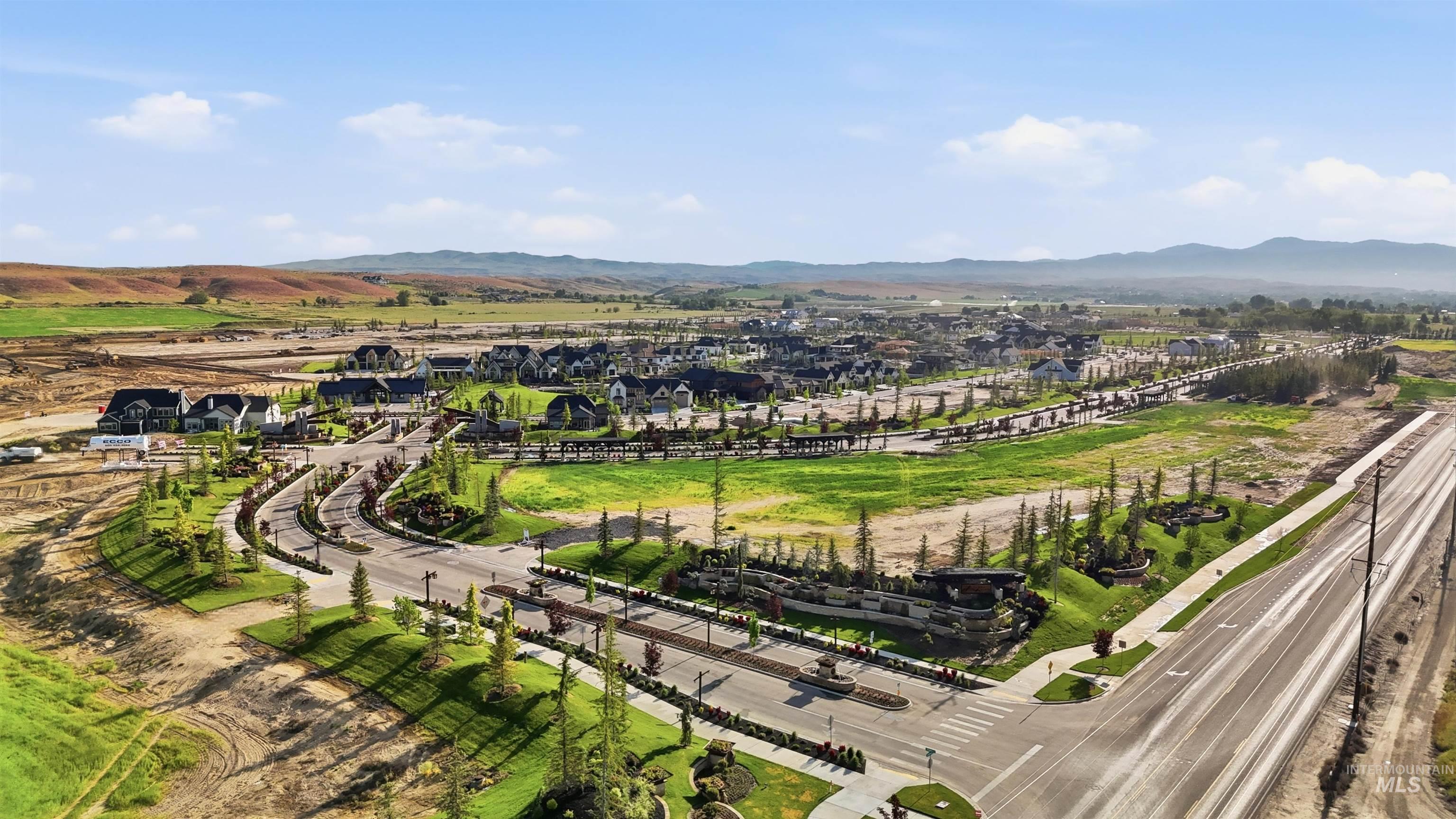 3720 N Templeton, Eagle, Idaho 83616, 4 Bedrooms, 3.5 Bathrooms, Residential For Sale, Price $1,659,000, 98985592
