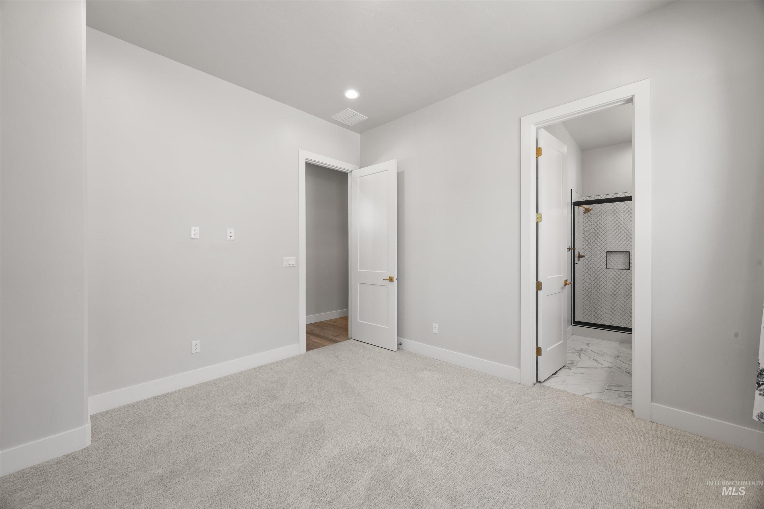 5295 S Mesa Trail Way, Meridian, Idaho 83642, 4 Bedrooms, 3.5 Bathrooms, Residential For Sale, Price $980,000,MLS 98985593