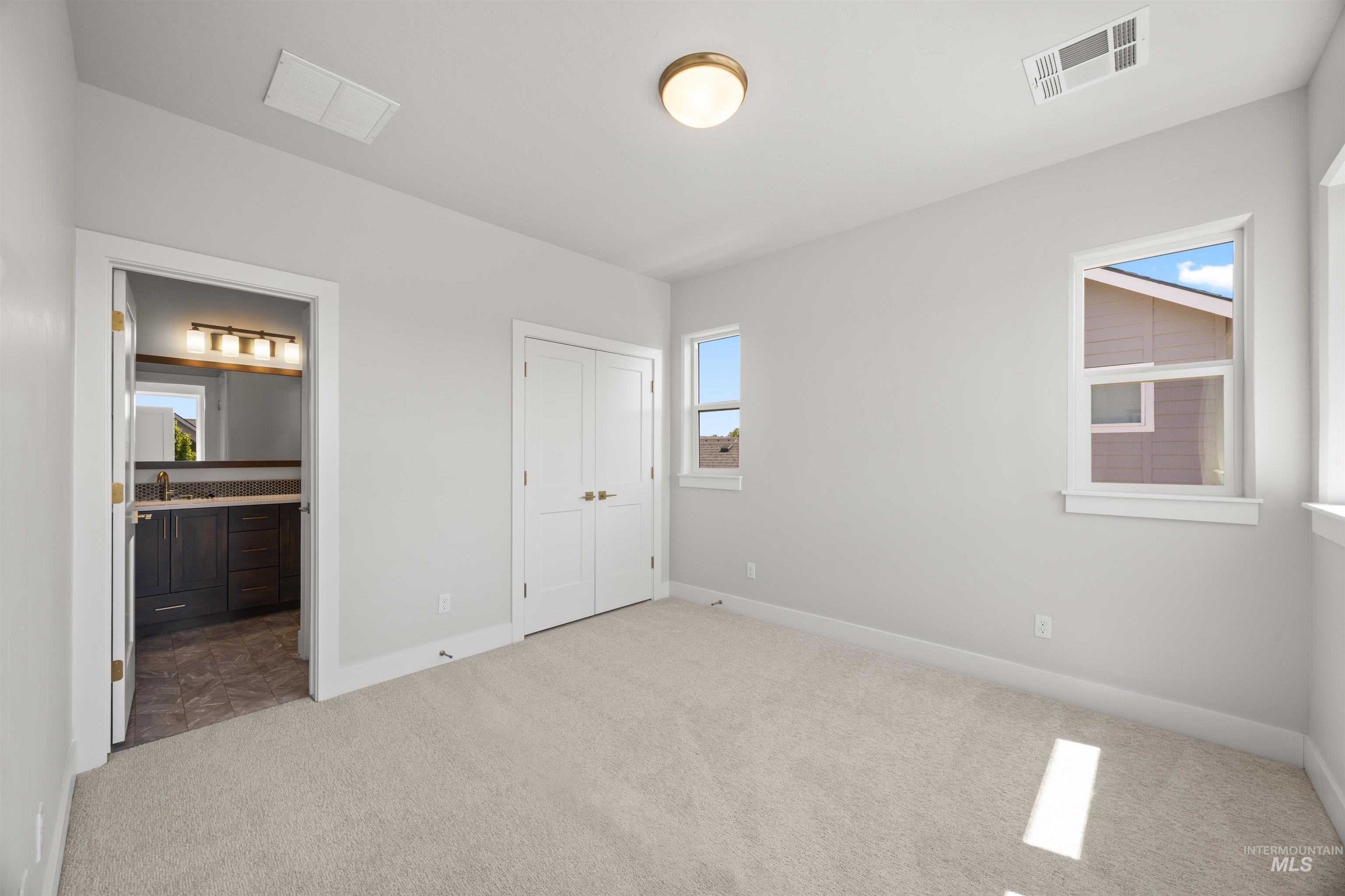 5295 S Mesa Trail Way, Meridian, Idaho 83642, 4 Bedrooms, 3.5 Bathrooms, Residential For Sale, Price $980,000,MLS 98985593
