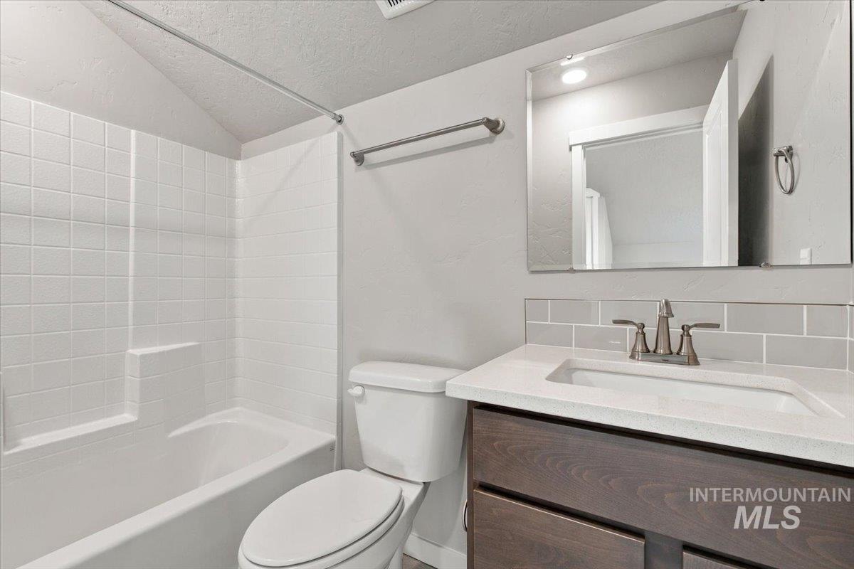 11302 W Tutor St, Nampa, Idaho 83651, 5 Bedrooms, 3 Bathrooms, Residential For Sale, Price $419,990,MLS 98985594
