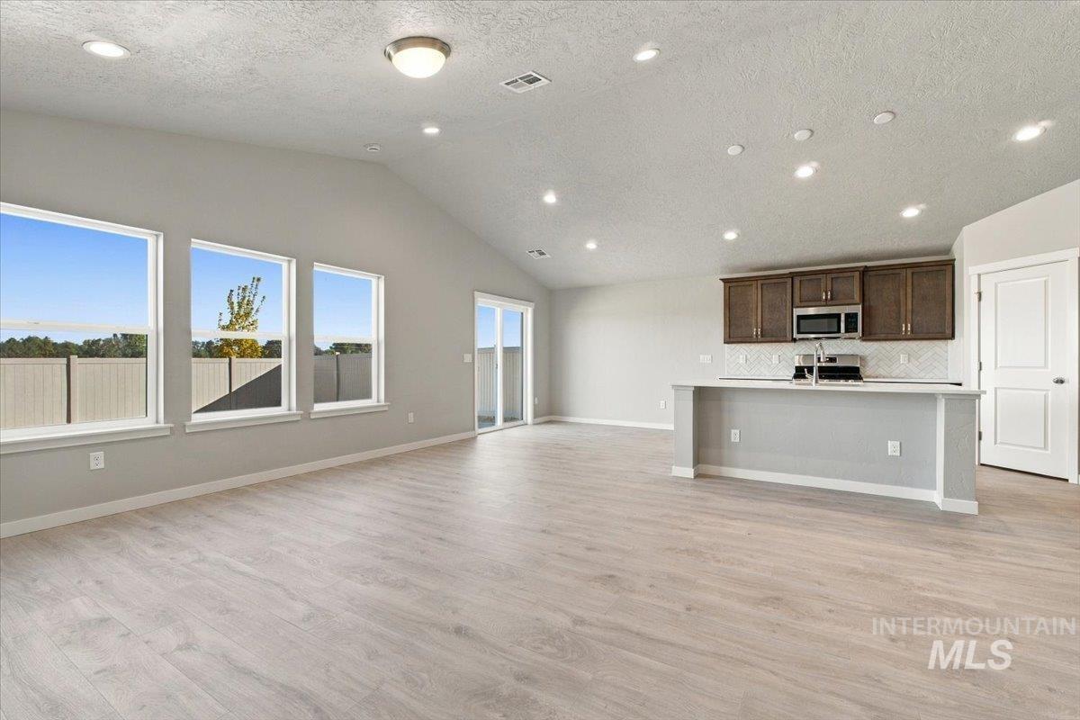 11302 W Tutor St, Nampa, Idaho 83651, 5 Bedrooms, 3 Bathrooms, Residential For Sale, Price $419,990,MLS 98985594